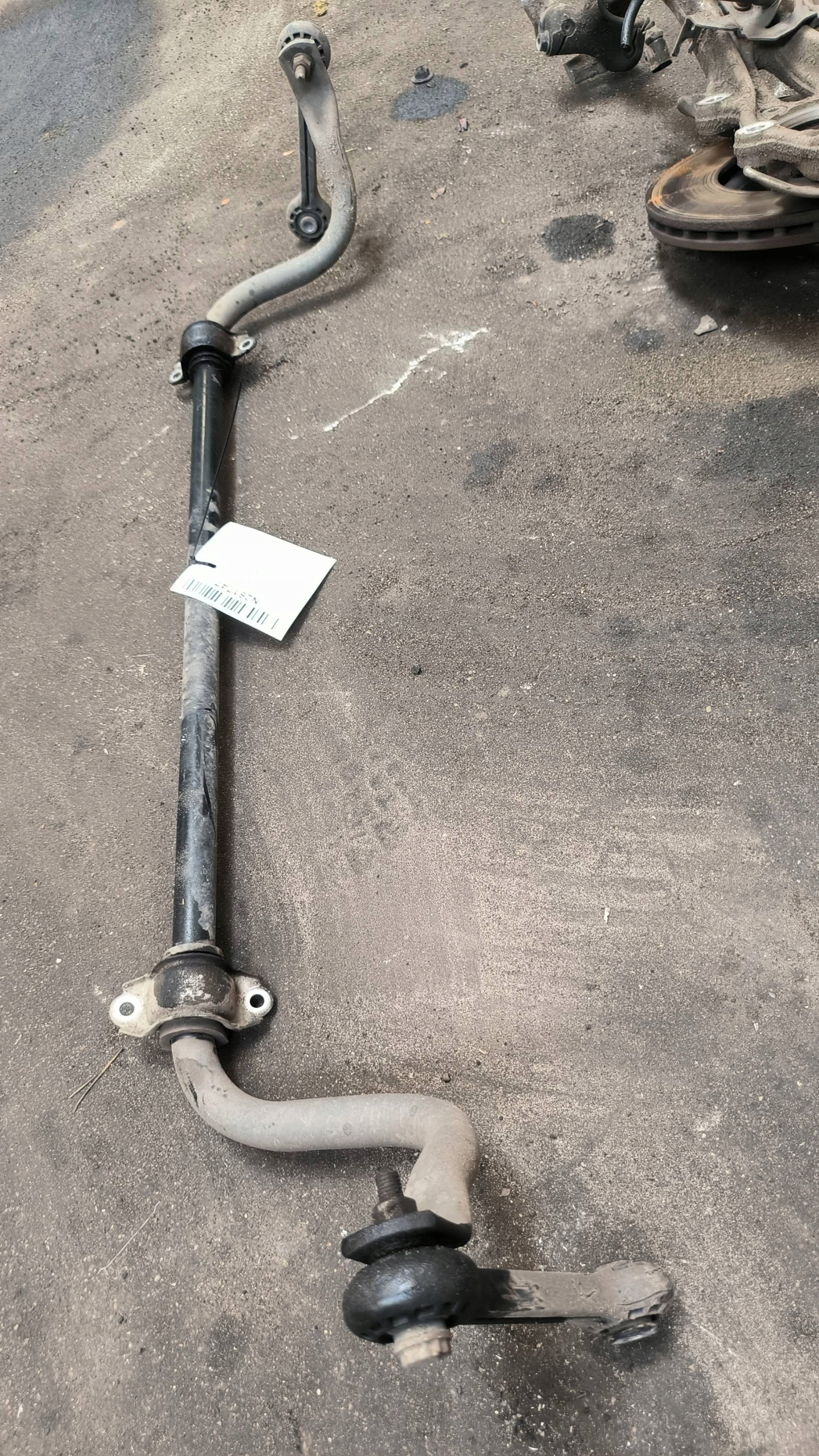 STABILIZATOR front 8W0411309 AUDI A4 B9 S-LINE