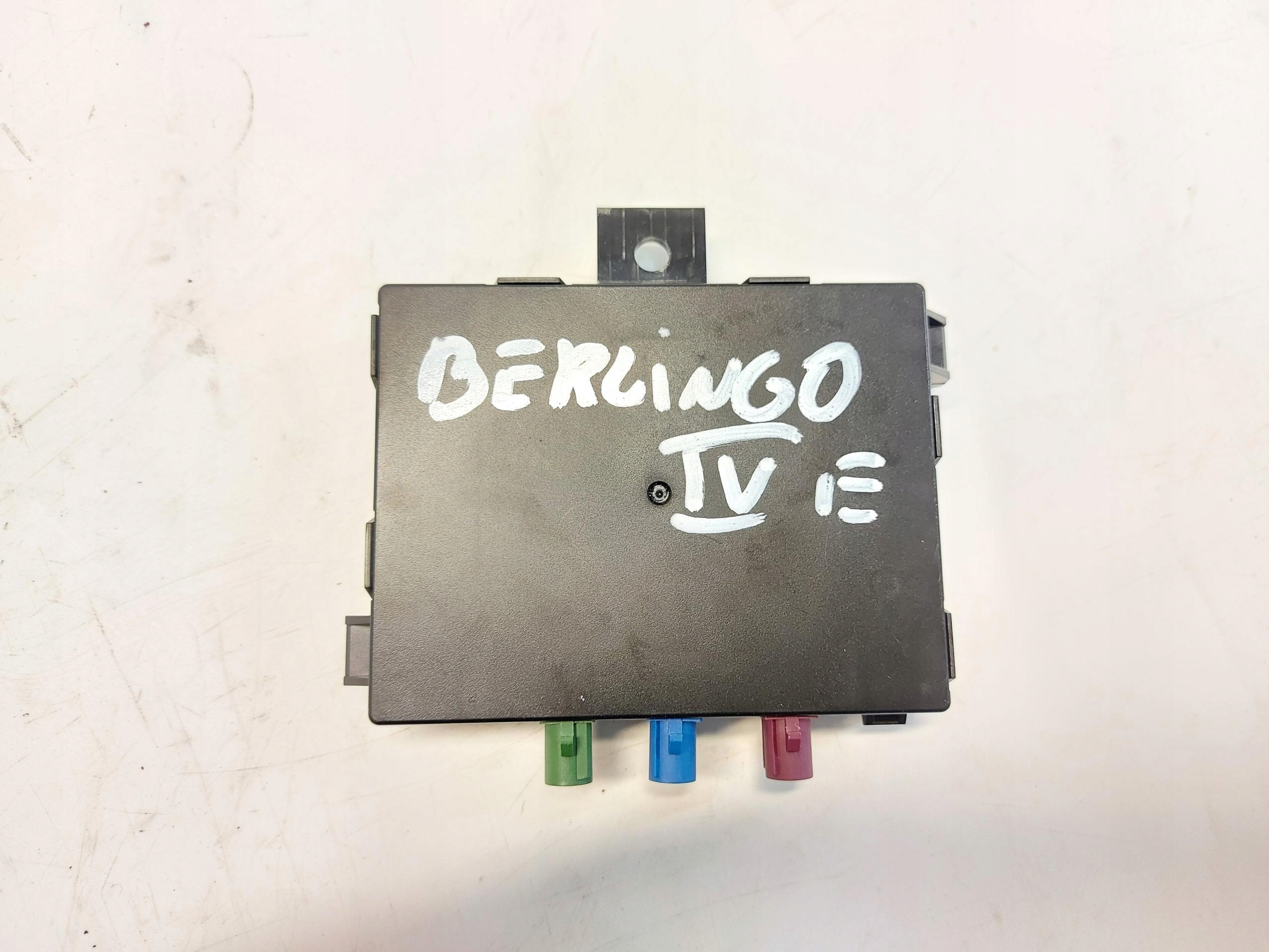 Citroen E-Berlingo IV control unit module anteny 9841940480