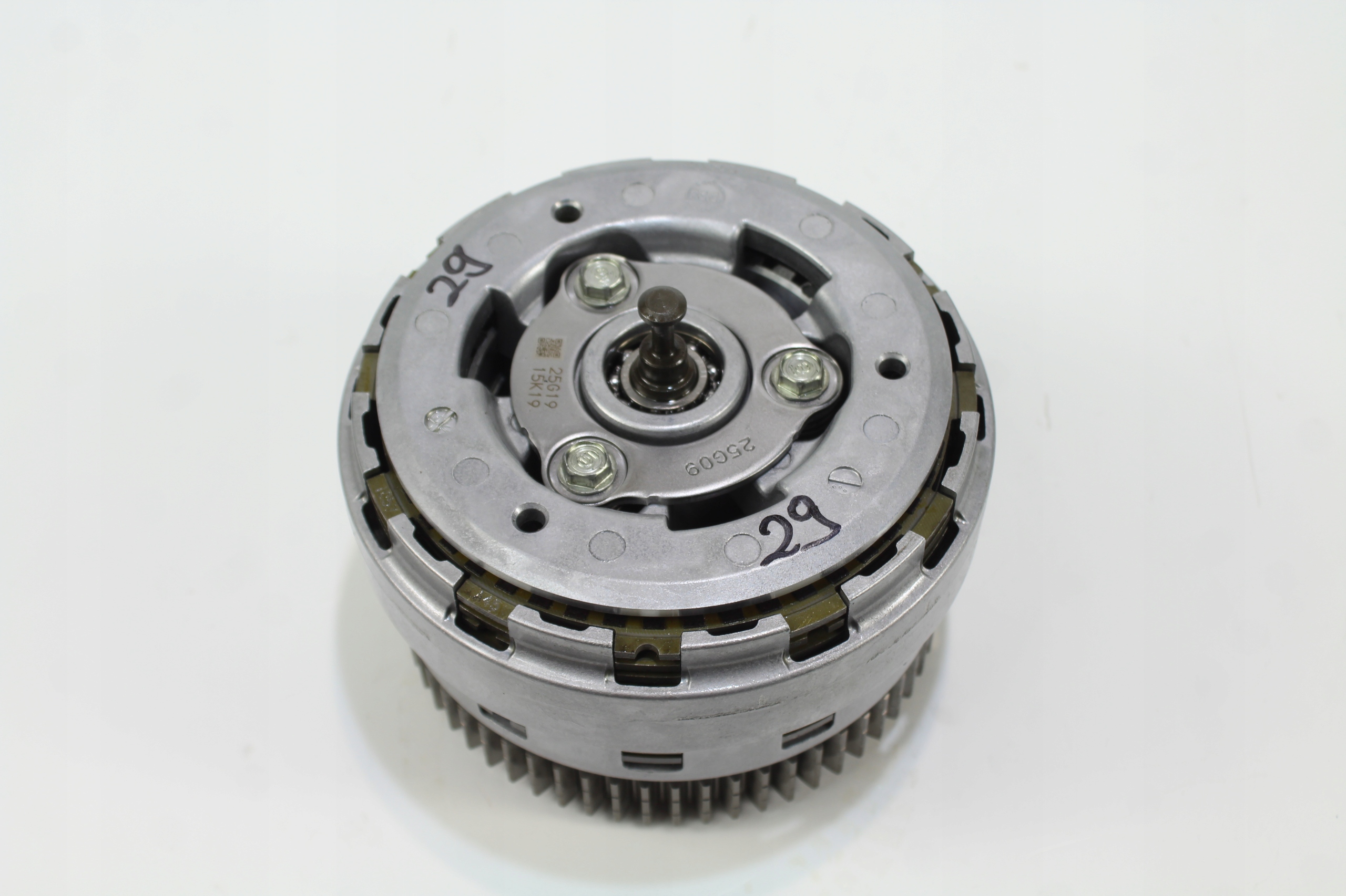 44340440011 - DUCATI HYPERSTRADA 939 16-КОРЗИНА СЦЕПЛЕНИЯ