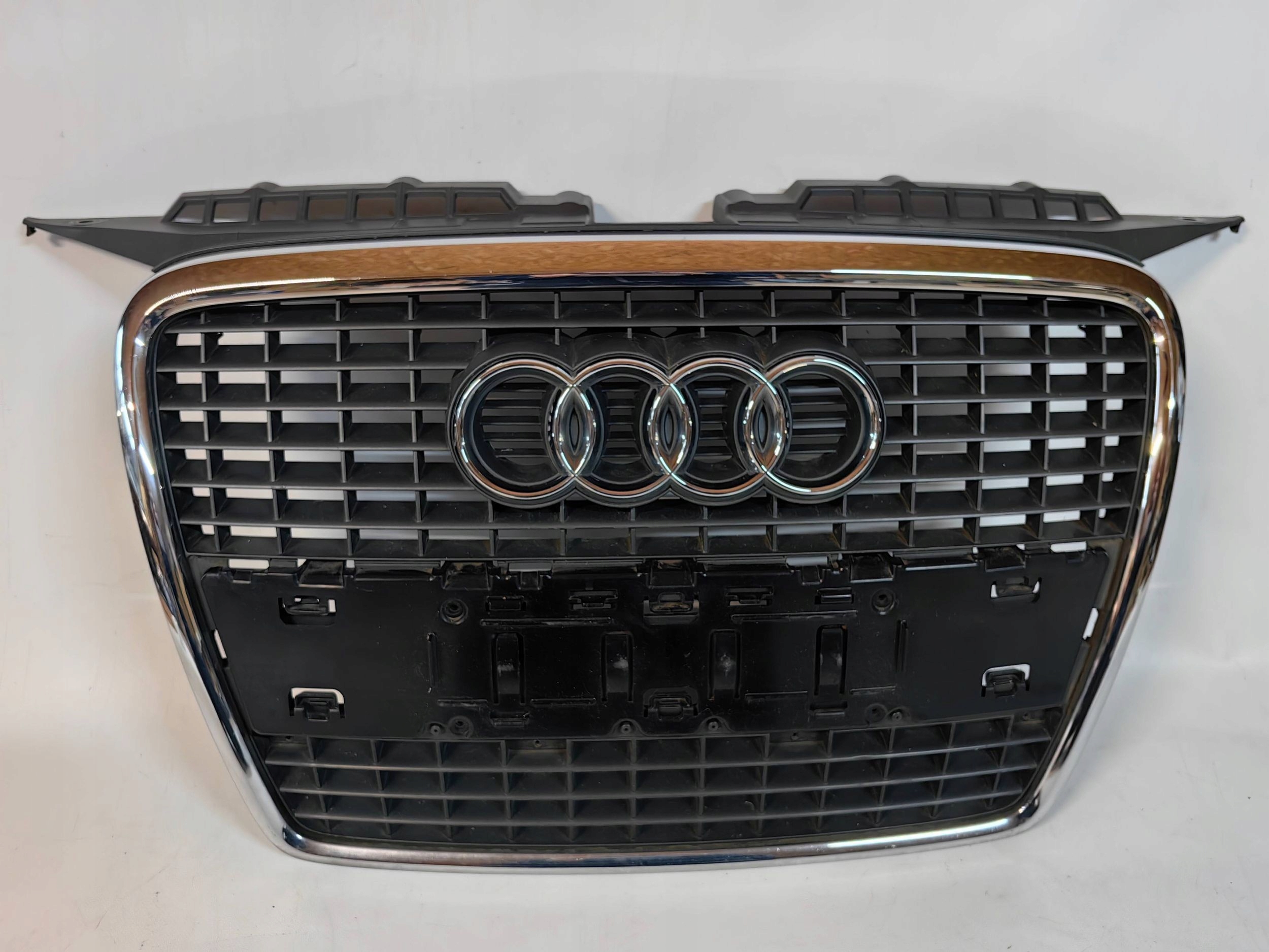 AUDI A3 8P PRZED LIFT - GRILL ATRAPA CAŁA POLECAM