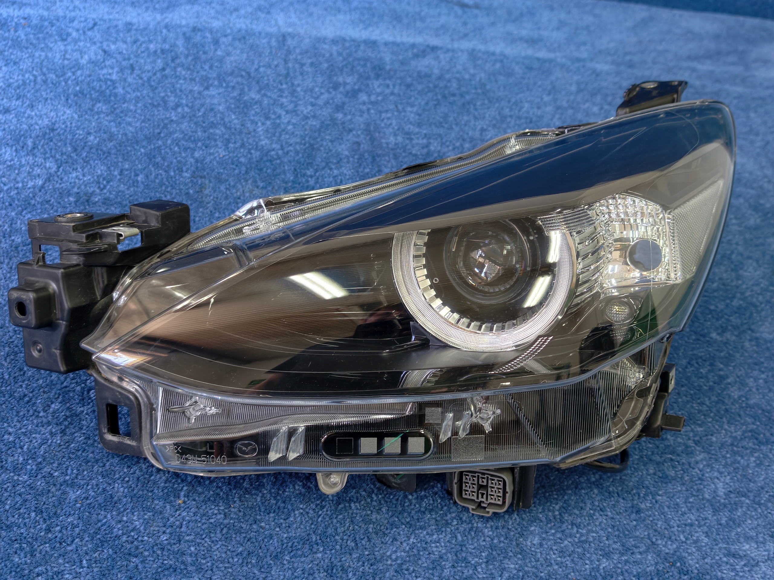 MAZDA 2 II LIFT DJ 19- REFLEKTOR left light IDEALNA FULL LED D43N-51040