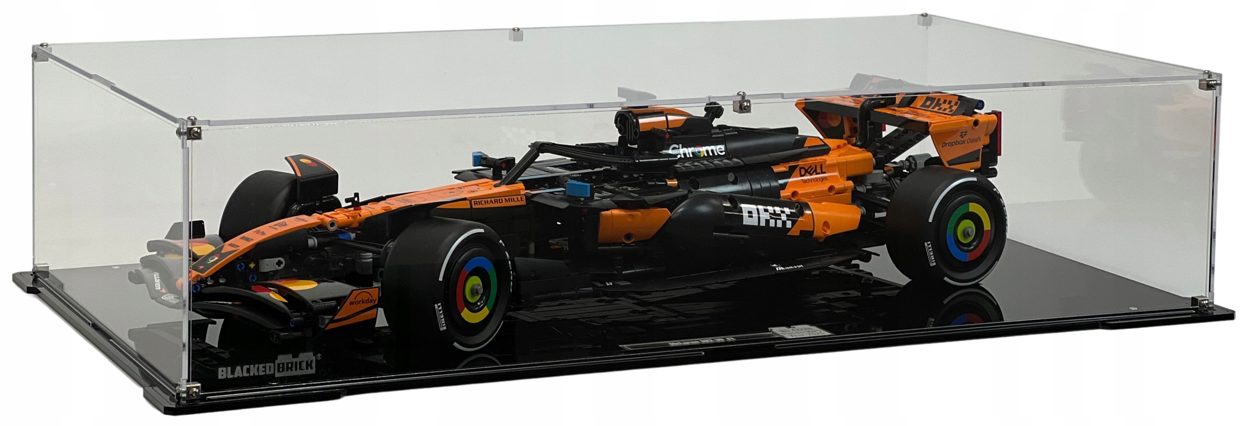 Vitrína Blacked Brick pre Lego 42228 Technic Bolid McLaren MCL39 F1