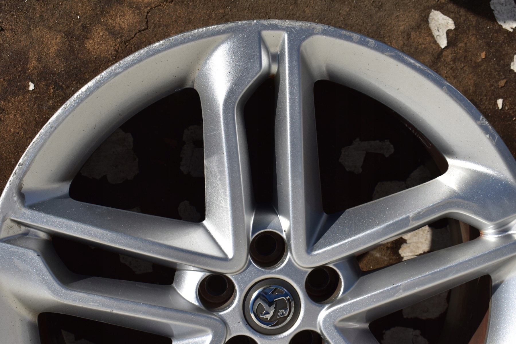 disk hliníkový OPEL 7,5" x 19" 5x105 ET38 95016099