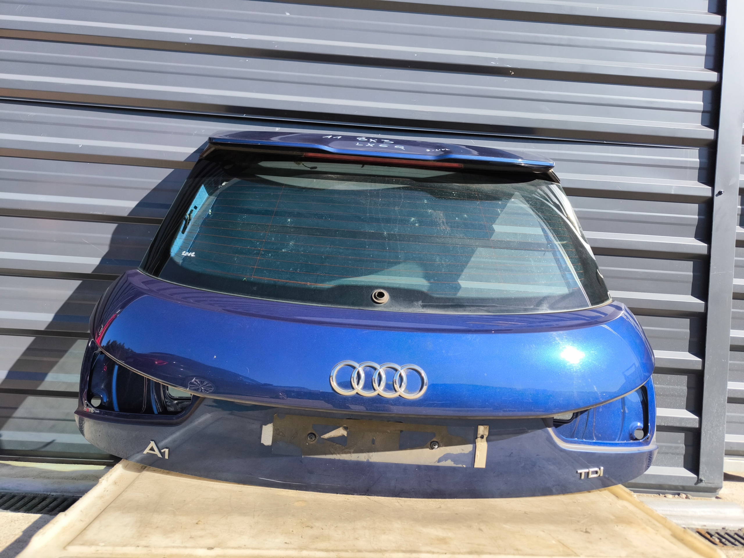 boot doors rear part AUDI A1 8X LX5Q 3-door S LINE original !!!