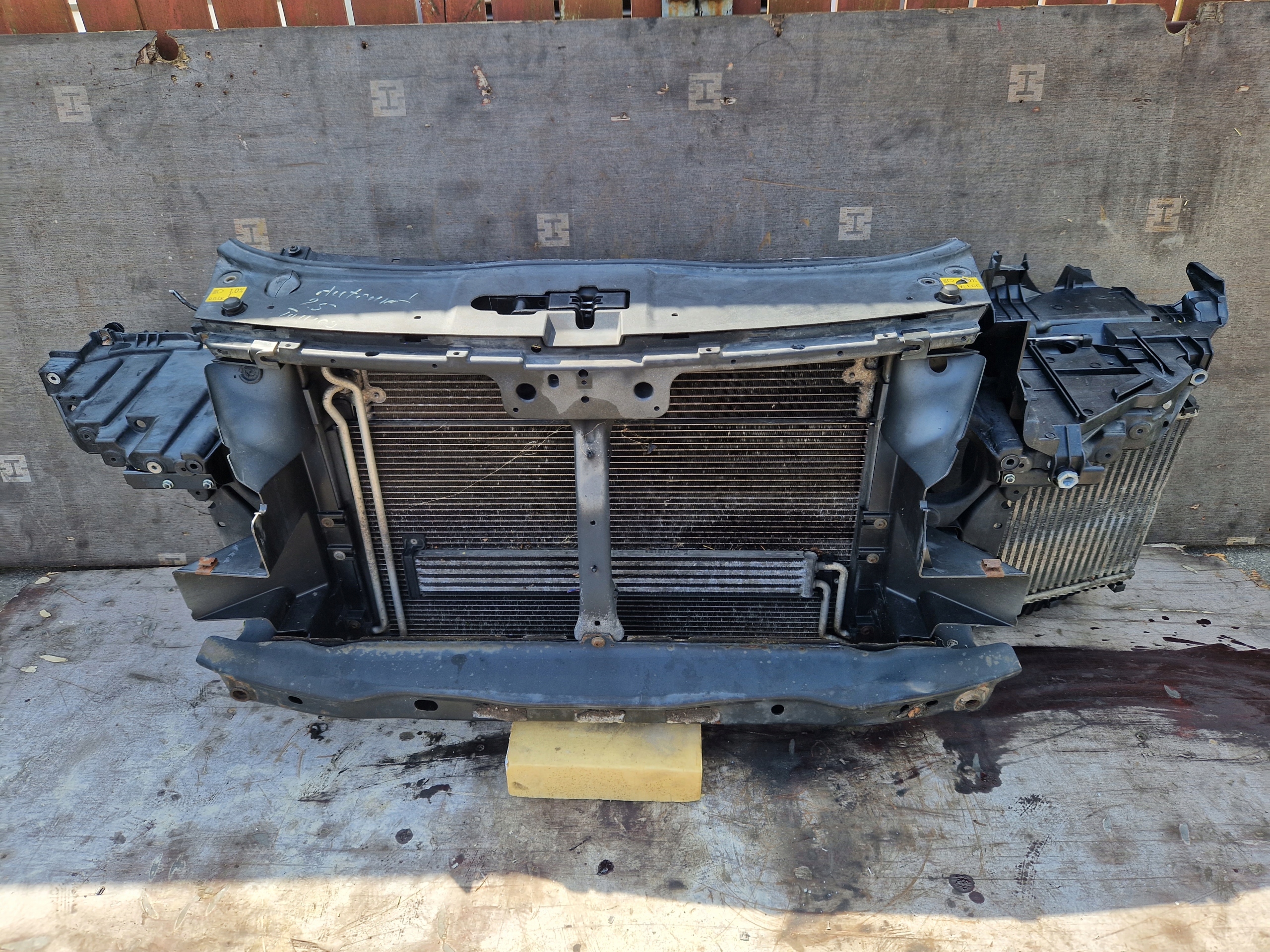 VW TOUAREG I 2,5 TDI АВТОМАТ ПЕРЕДНЯ ПАНЕЛЬ ПЕРЕДНІЙ РАДІАТОРИ