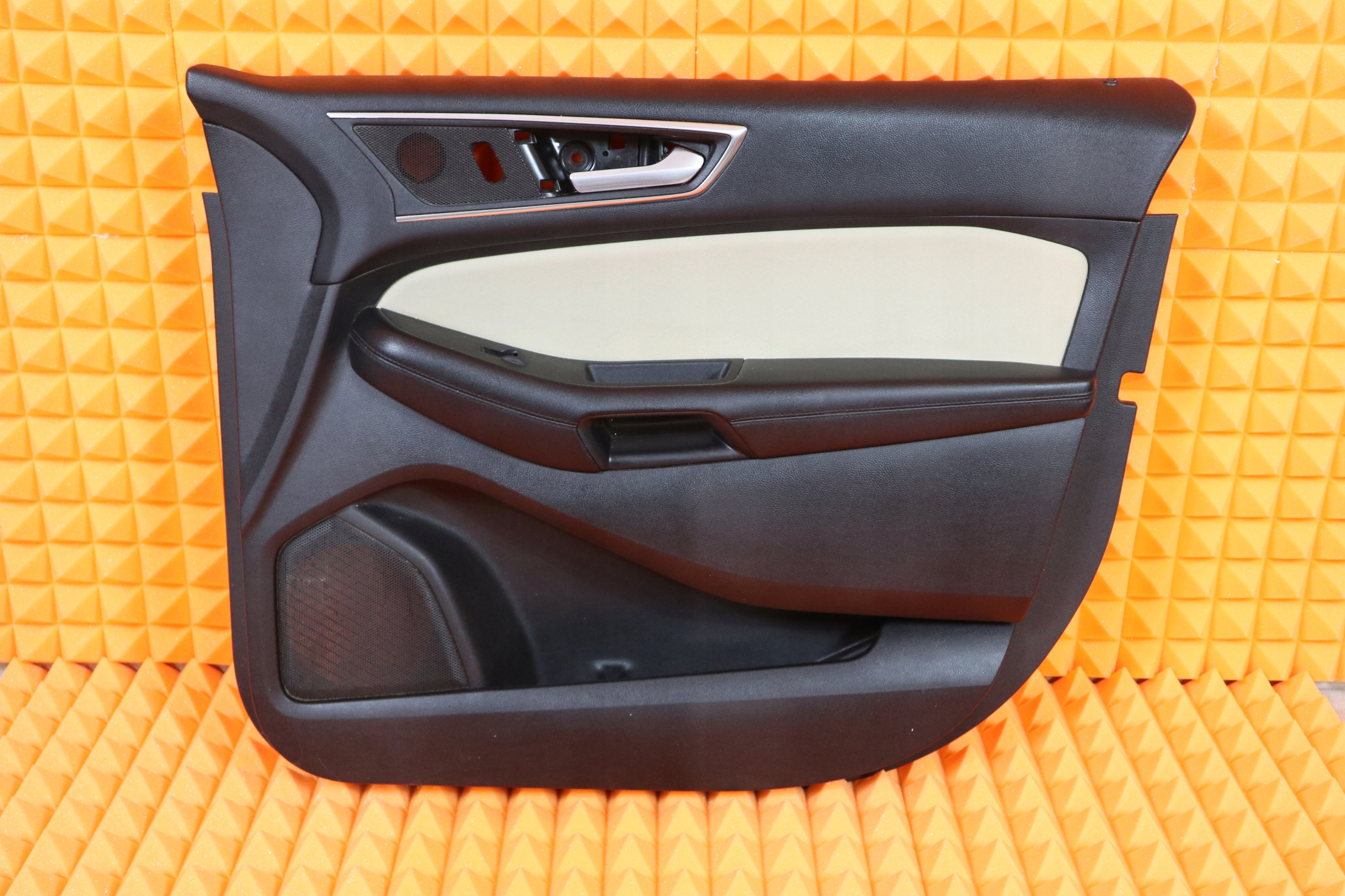FORD Edge II дверные карты правый передний