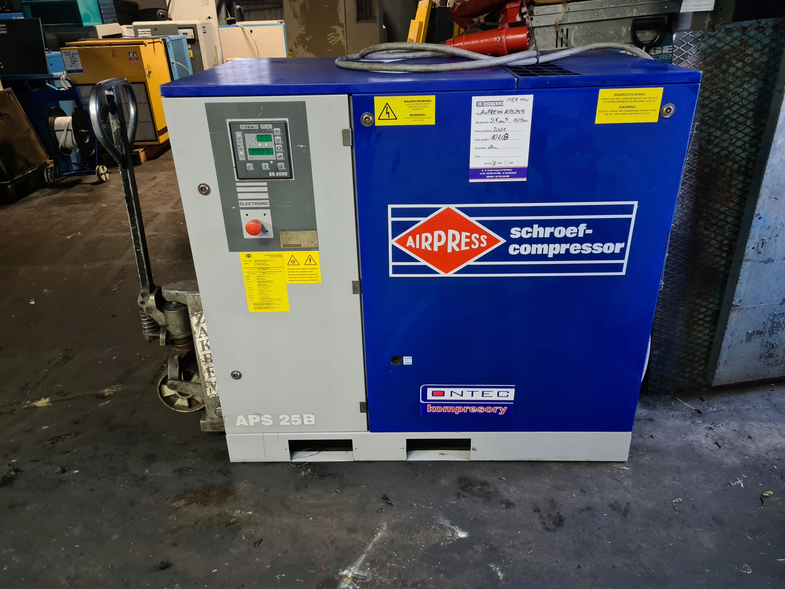 Kompresor śrubowy AIRPRESS CSB 25, 18 kw Model CSB