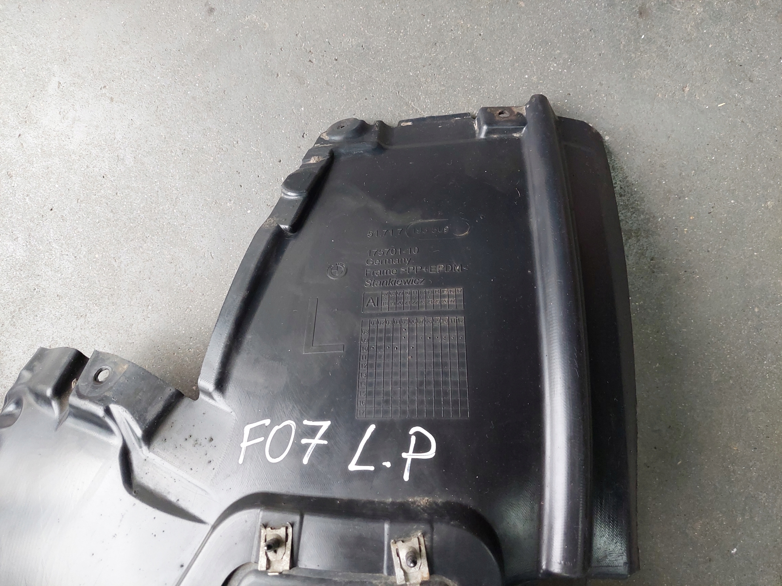mudguard front front left right BMW 5 GT F07
