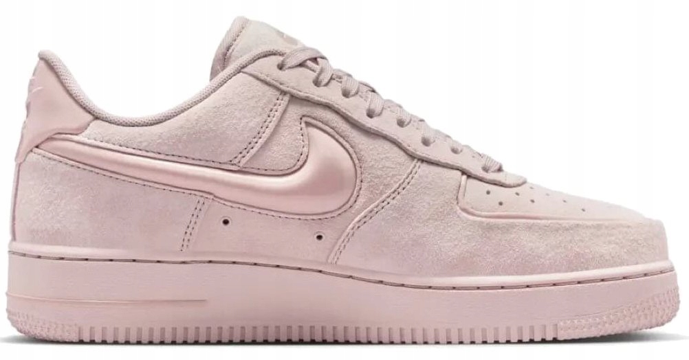 Nike Boty Air Force 1 '07 vel. 42 HV4406 601