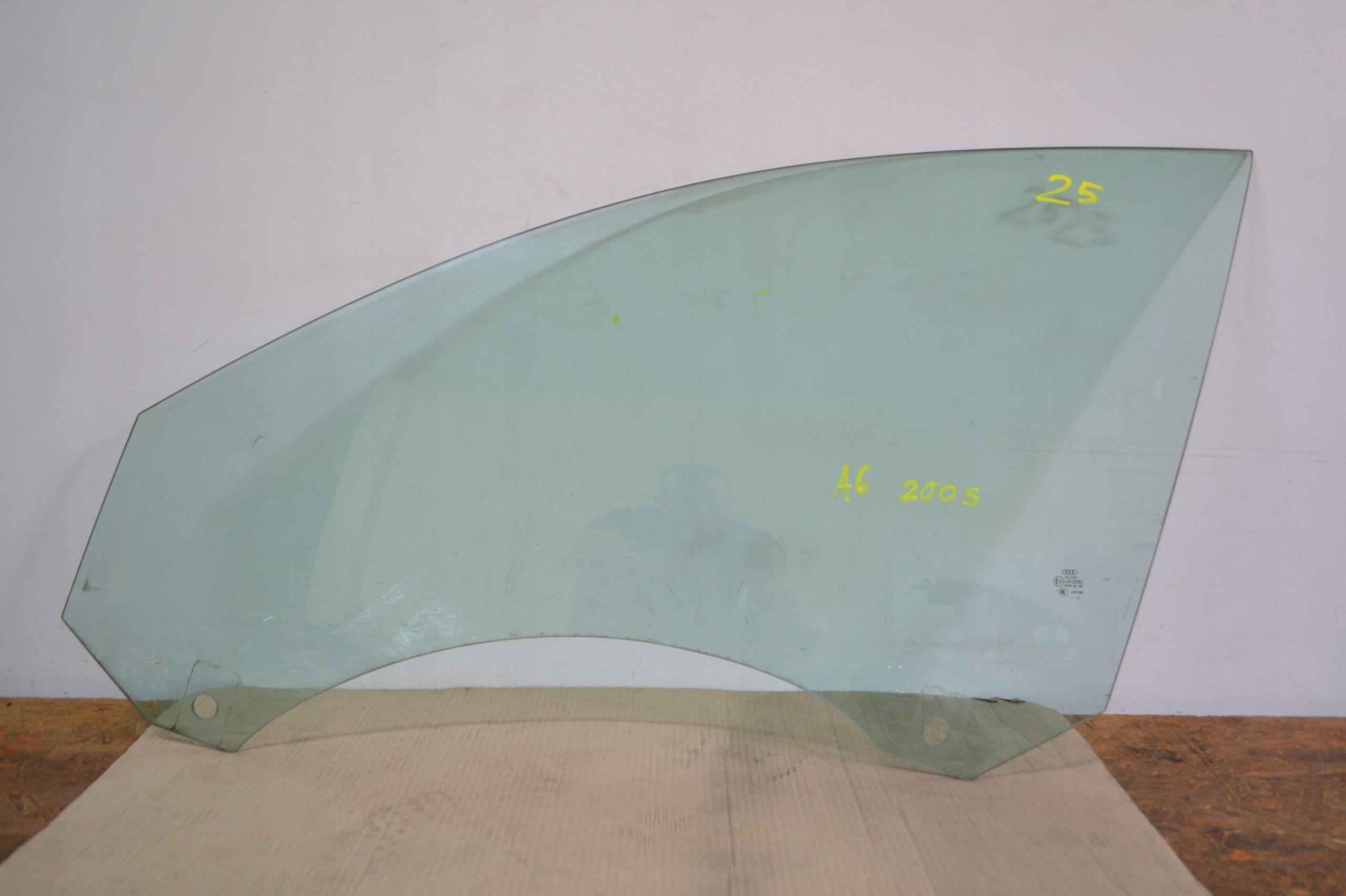 AUDI A6 C6f СКЛО ДВЕРІ ЛІВИЙ ПЕРЕД5r As2