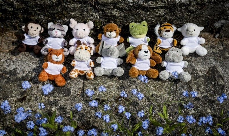 BRELOK PLUSZOWY do kluczy MASKOTKA słoń SŁONIK Marka inna