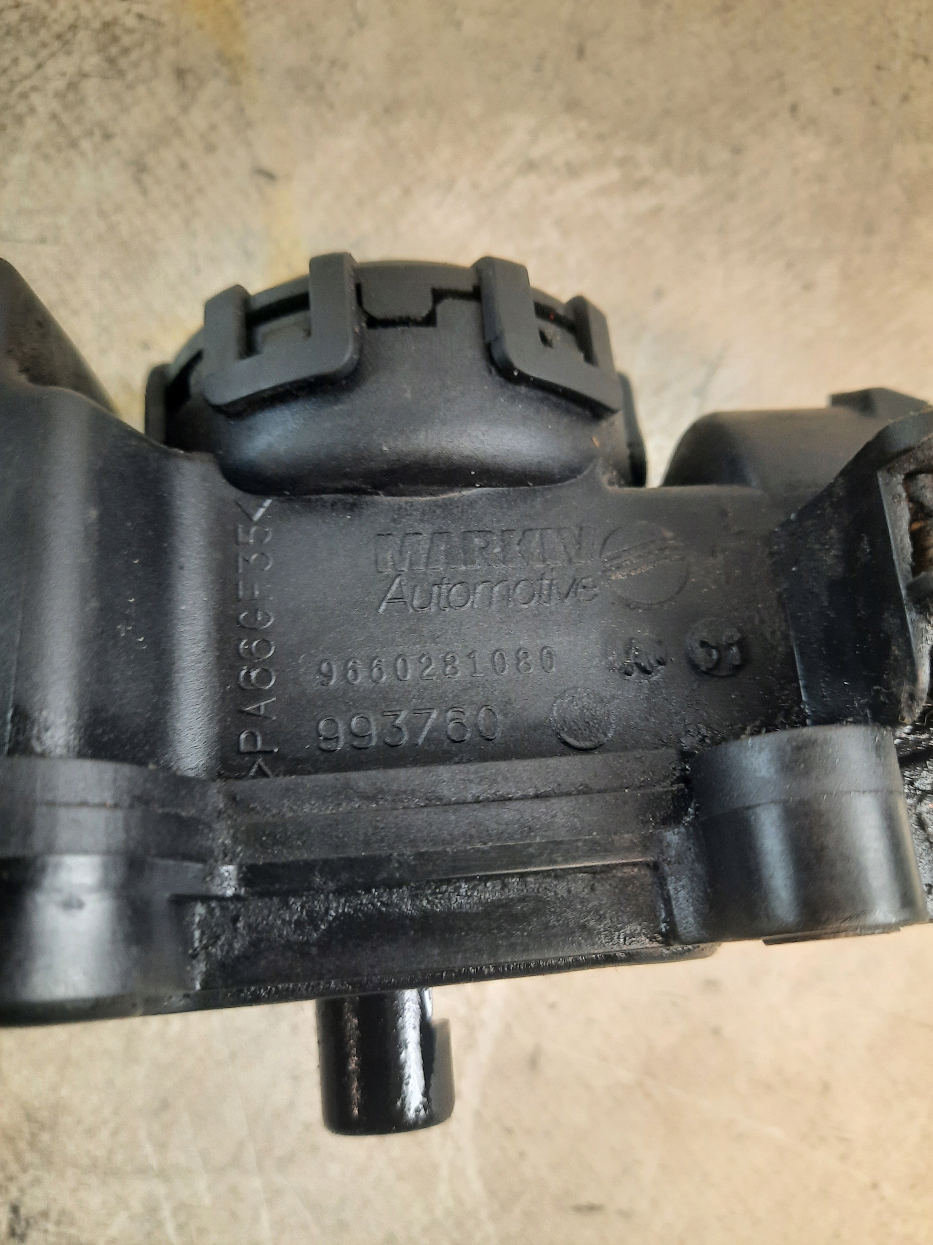 Ford OE 9660281080