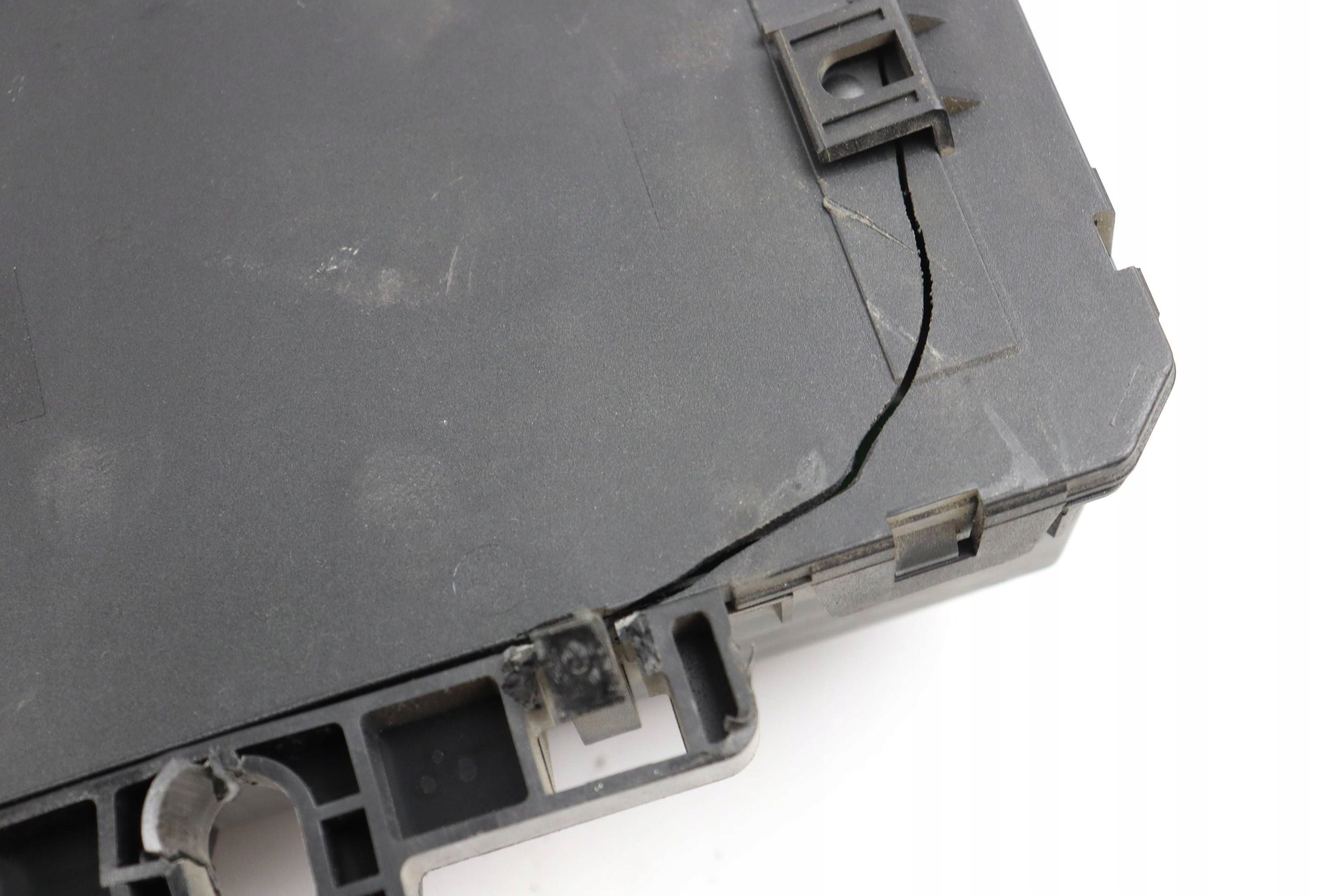 OPEL ZAFIRA B Module Module fusibles 13206757