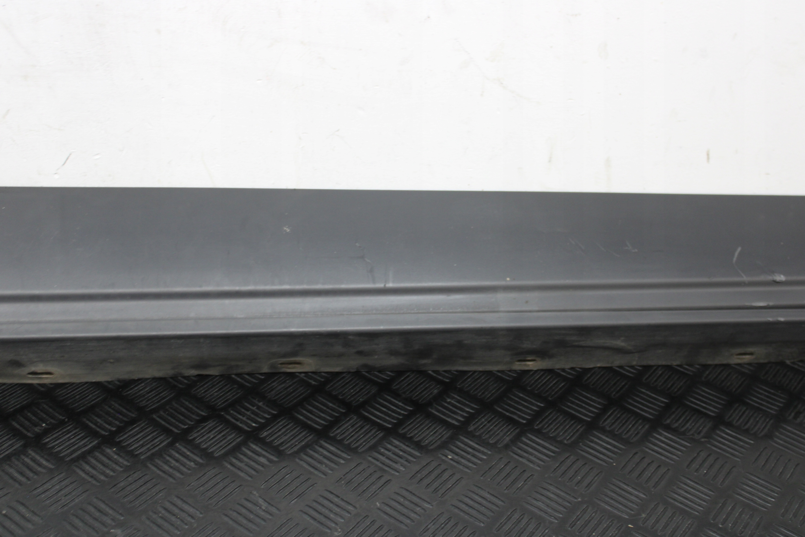 cap threshold threshold left CPLA-101D57-AD LAND ROVER DISCOVERY V 5 L462