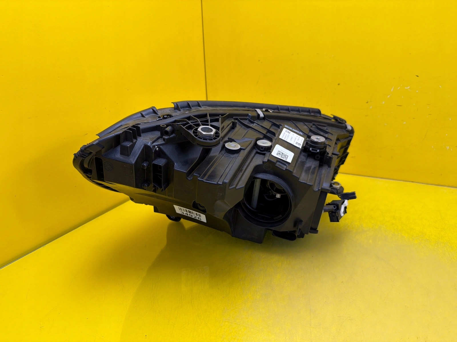 light left Mercedes C-Klasa W206 21- Full Led A2069066104