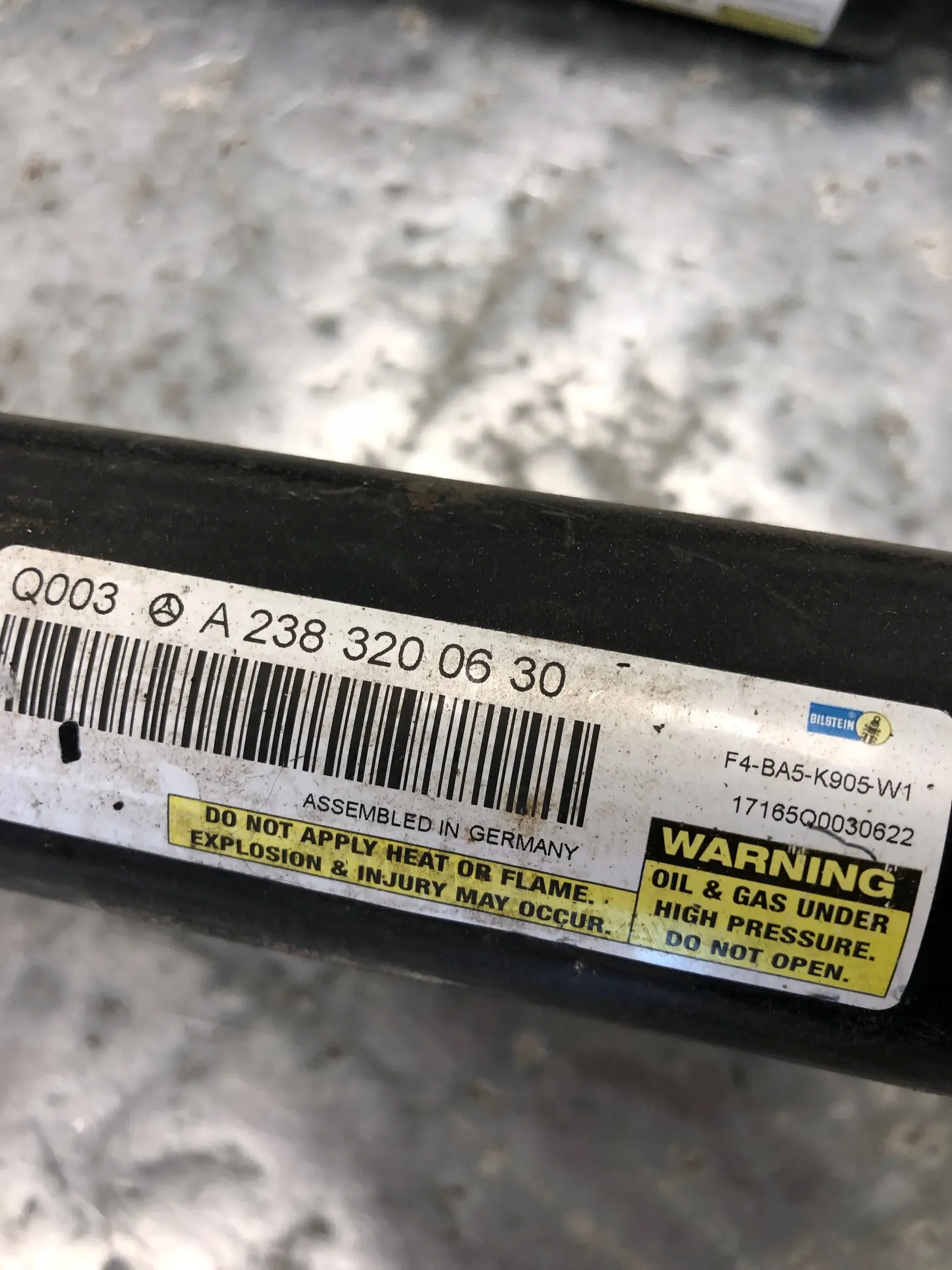 Stoßdämpfer heck MERCEDES W238 A2383200630