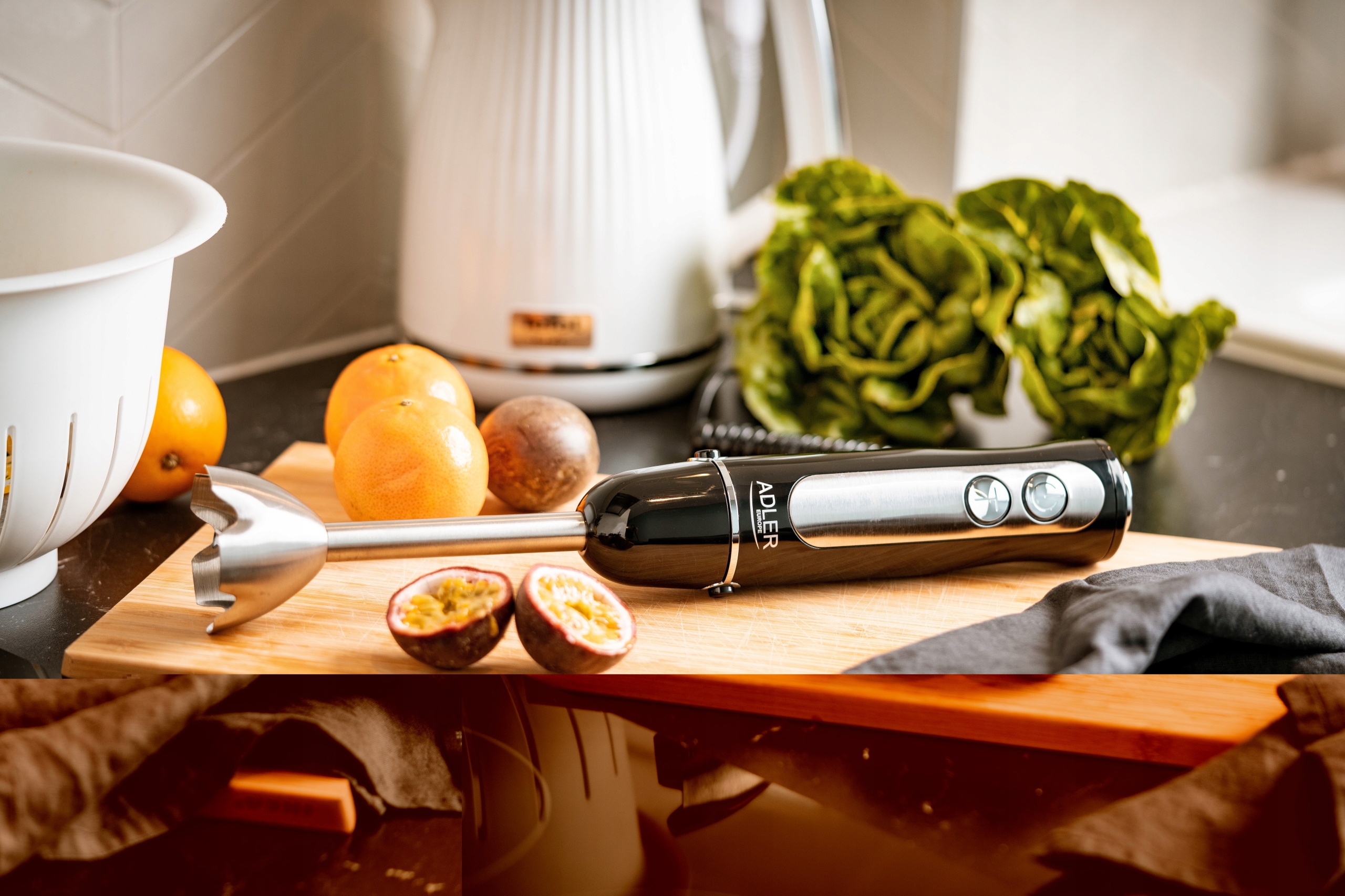 BLENDER RĘCZNY STAL SZLACHETNA ROZDRABNIACZ 1200W Załączone wyposażenie końcówka blendująca