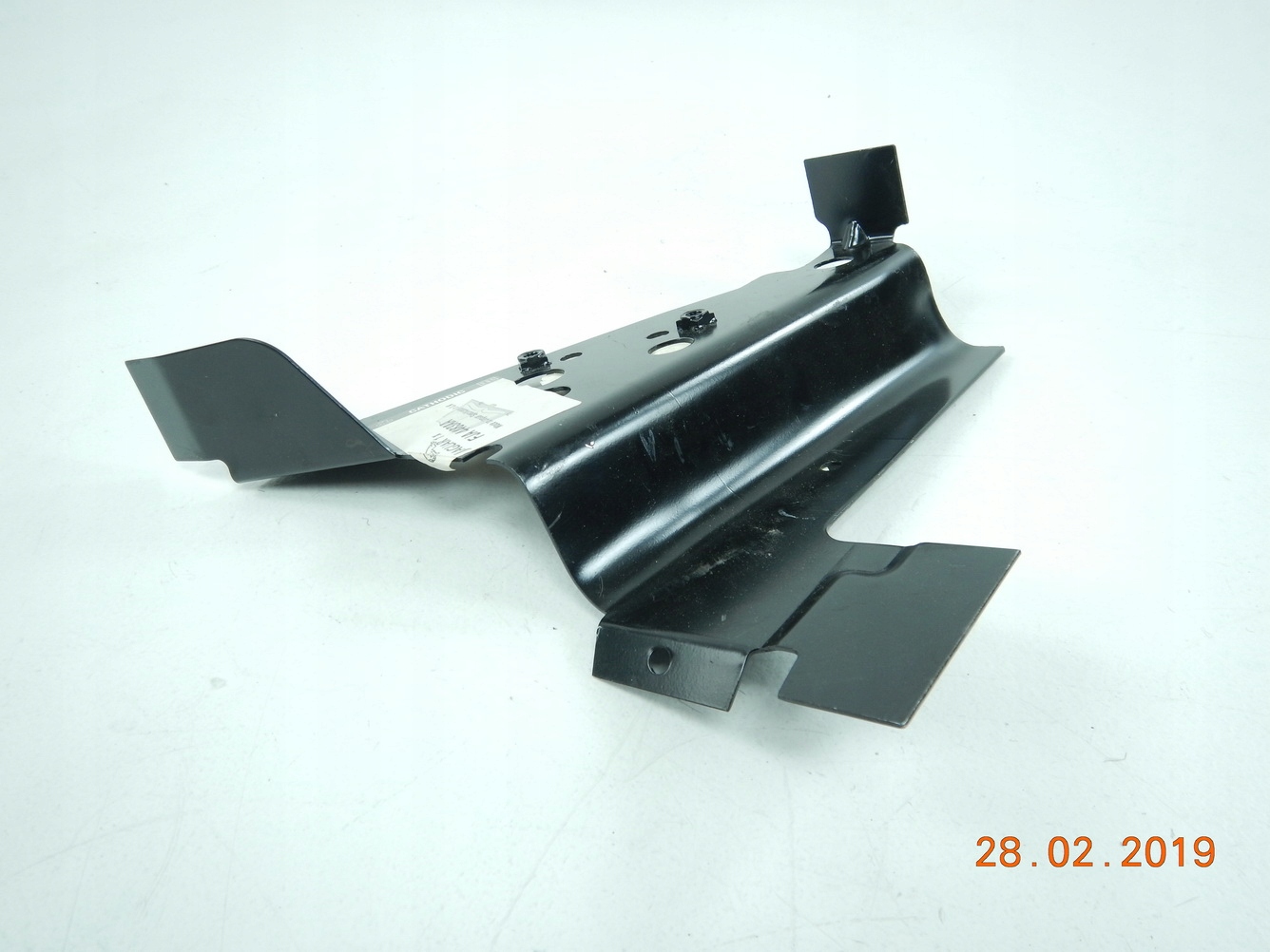 holder console left radiator JAGUAR XK8 XKR / FJA4483AA
