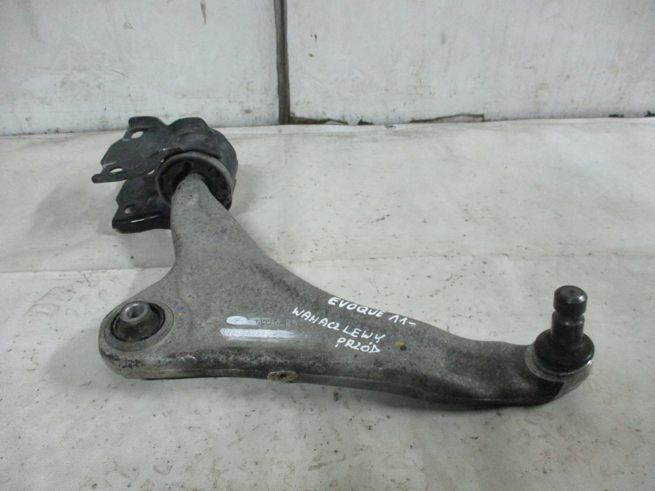Querlenker links vorne Range Rover Evoque 2011r- BJ32-3A053