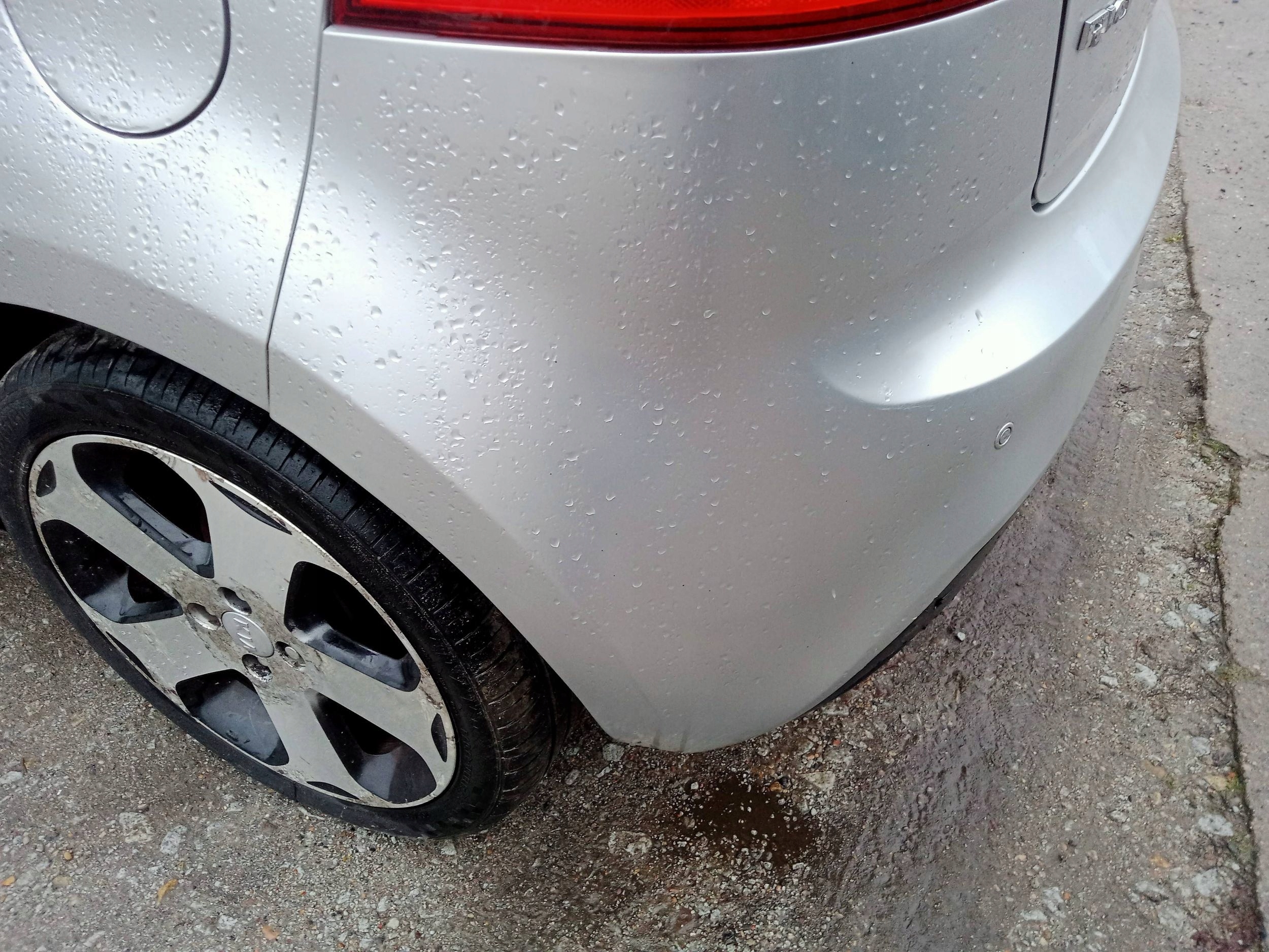 KIA RIO III bumper rear part rear PDC 2011