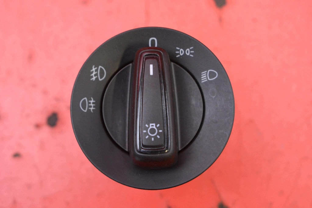 switch light switch 5E0941431F SKODA OCTAVIA 3 III LIFT 17-20