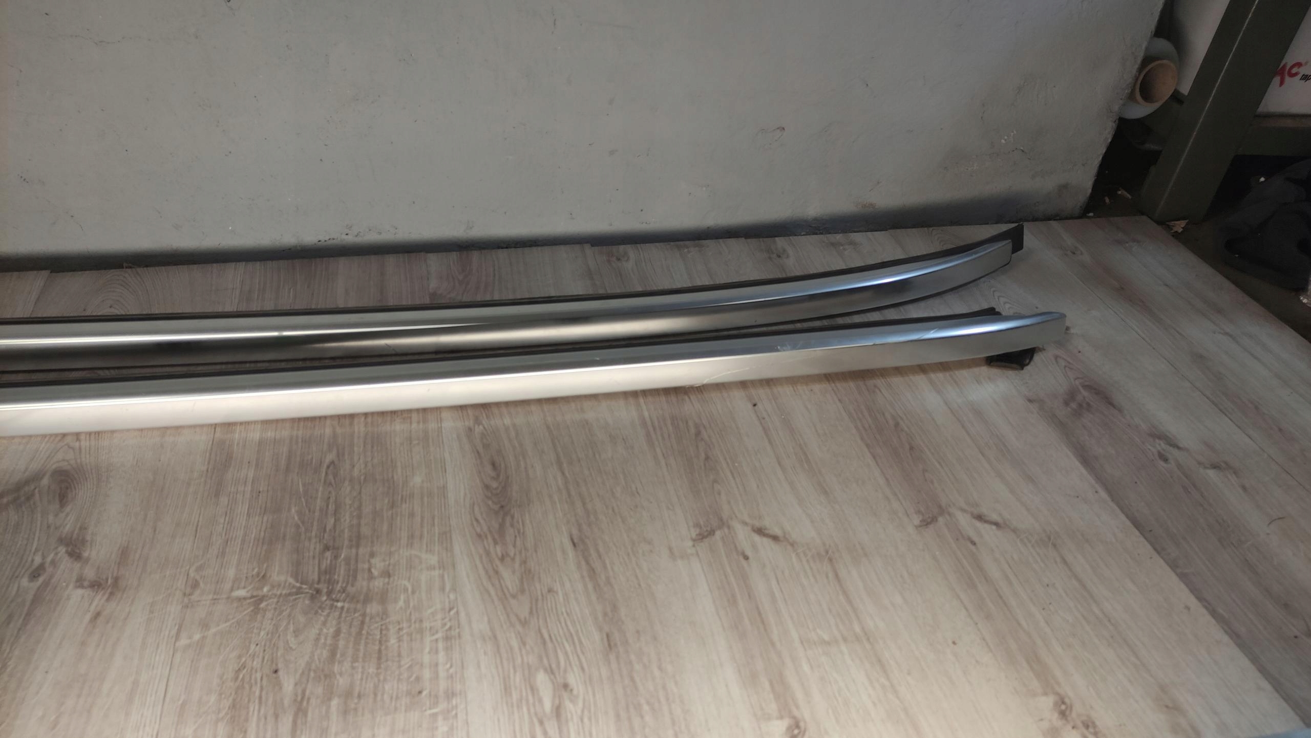 SUZUKI VITARA III RELINGI DACHOWE 78210-54P10 Typ samochodu Samochody osobowe