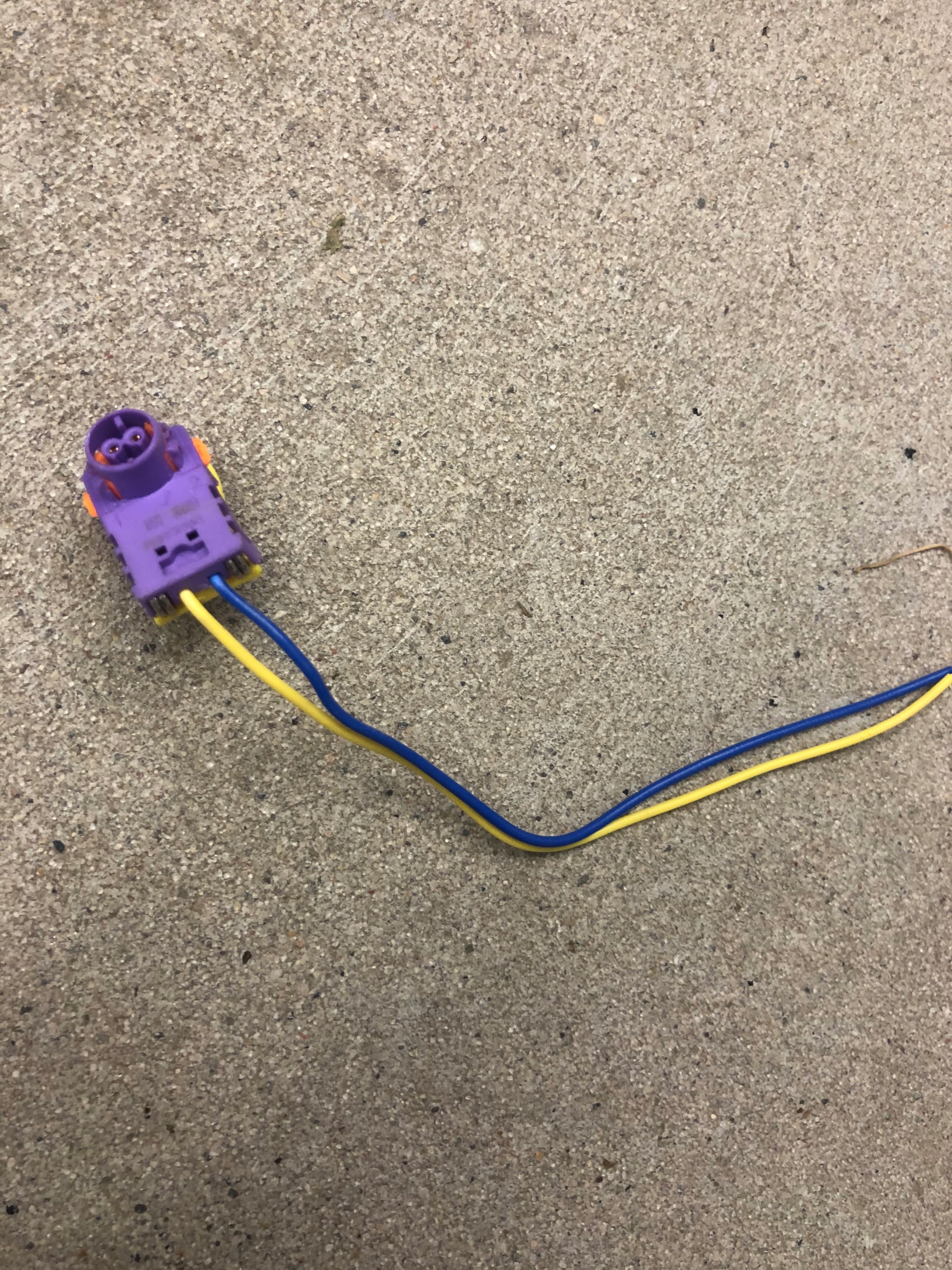 8416585 - Chevrolet Camaro 2016 + 16 + подушка повітряна сумка вилка