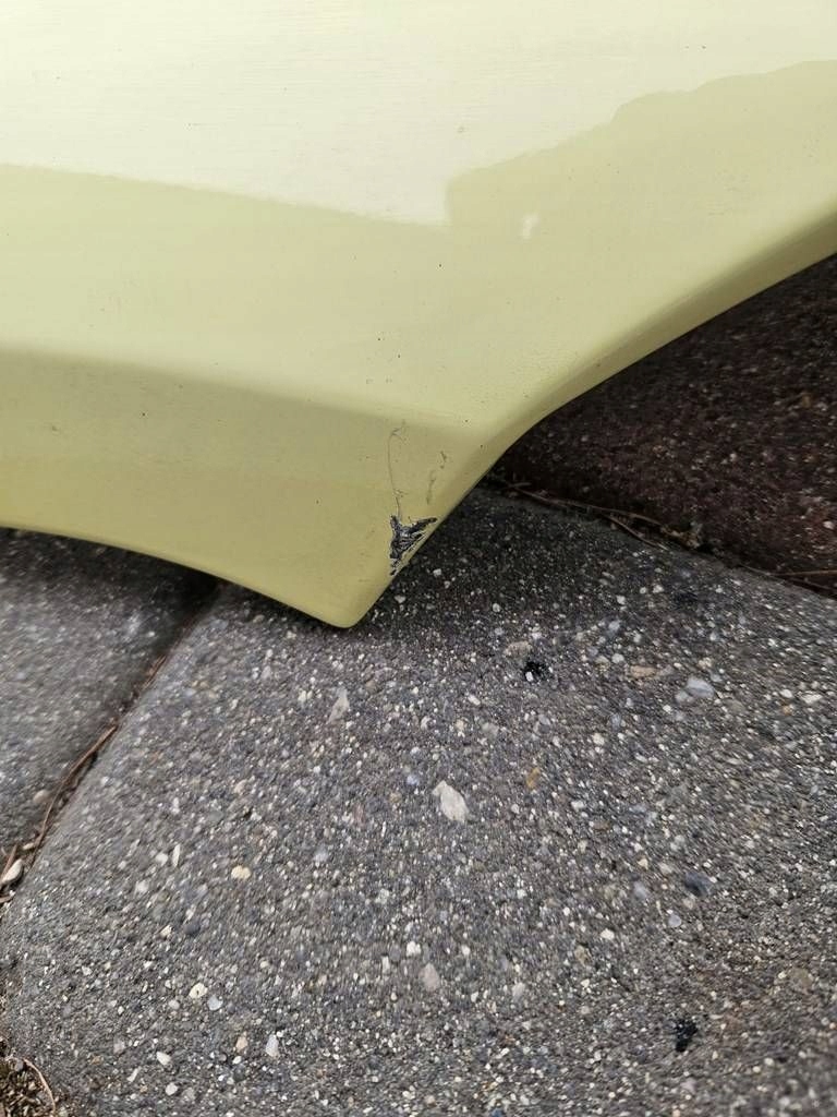 fender front front left Z41K zolty - posiada only ryse Opel Corsa E