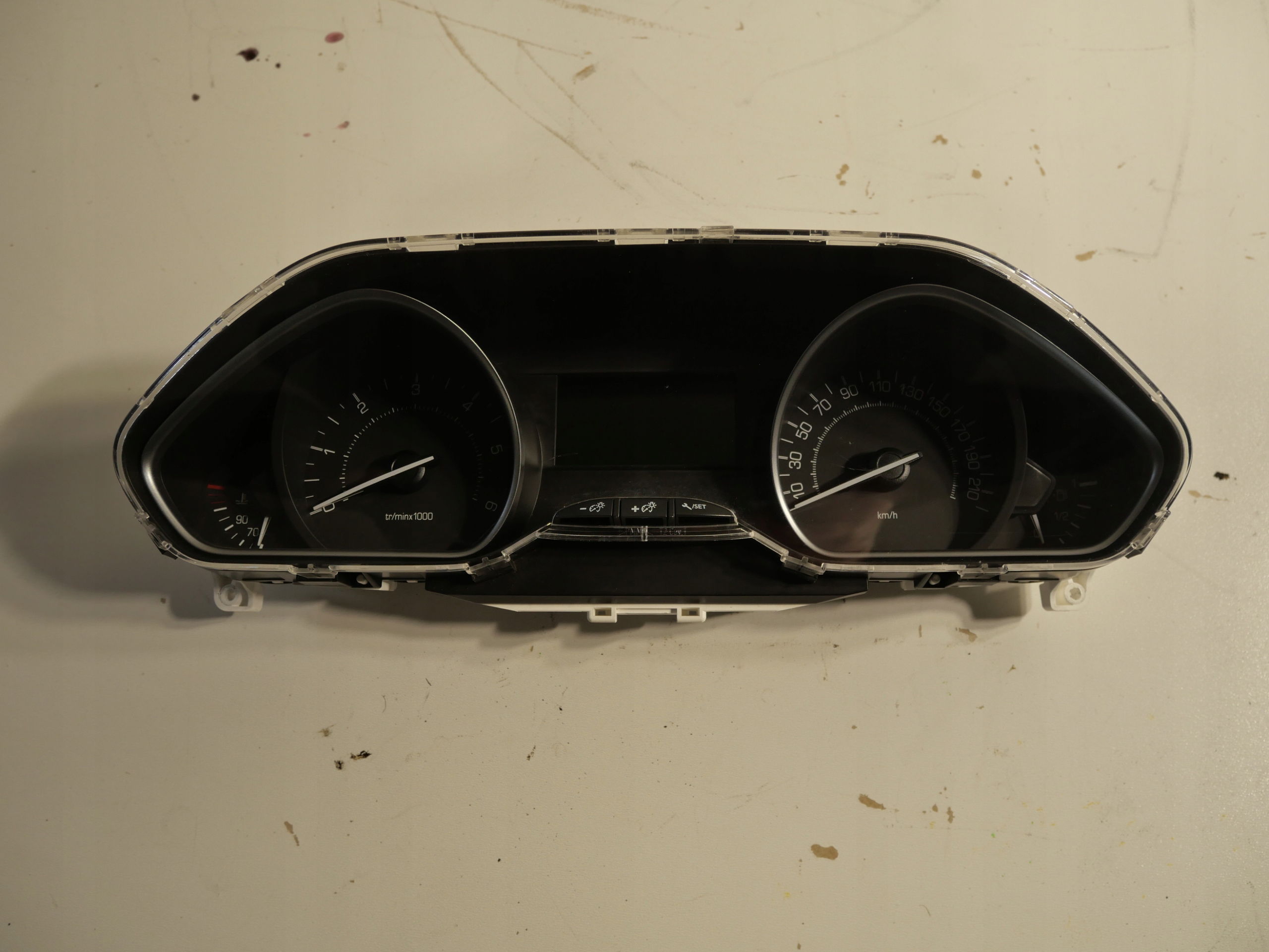 dials PEUGEOT 208 981384898000