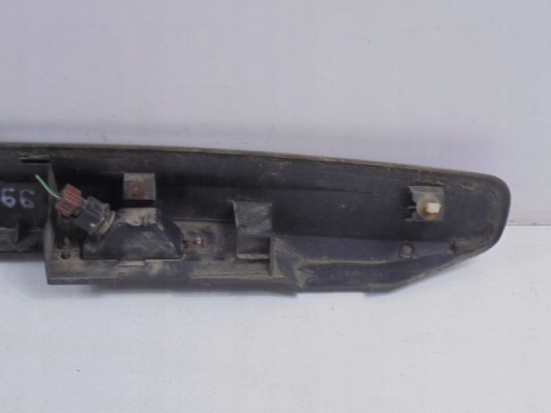 MITSUBISHI SPACE STAR and cap moulding bonnet rear part