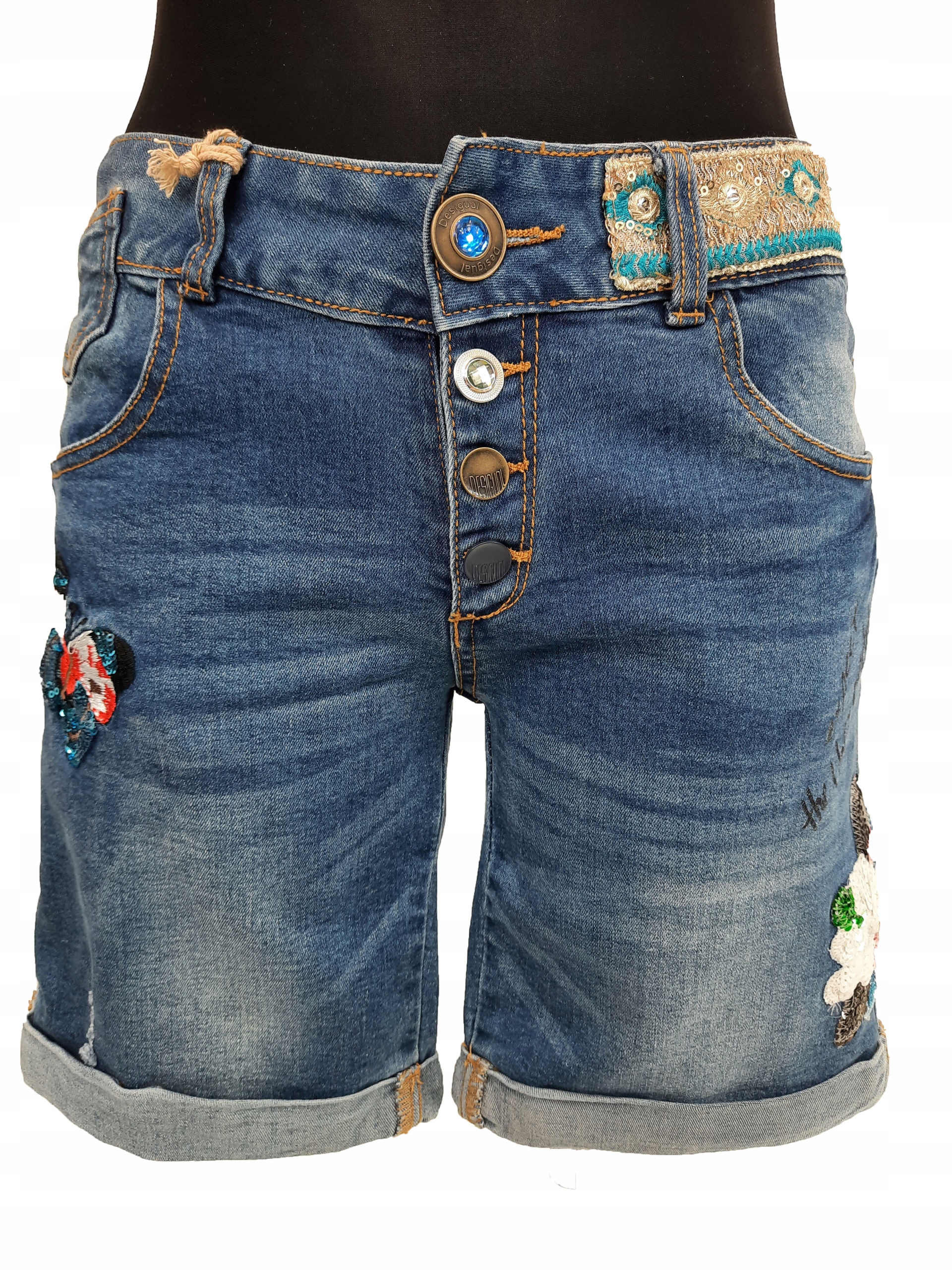 

Spodenki szorty jeansowe Desigual haft cekiny 24
