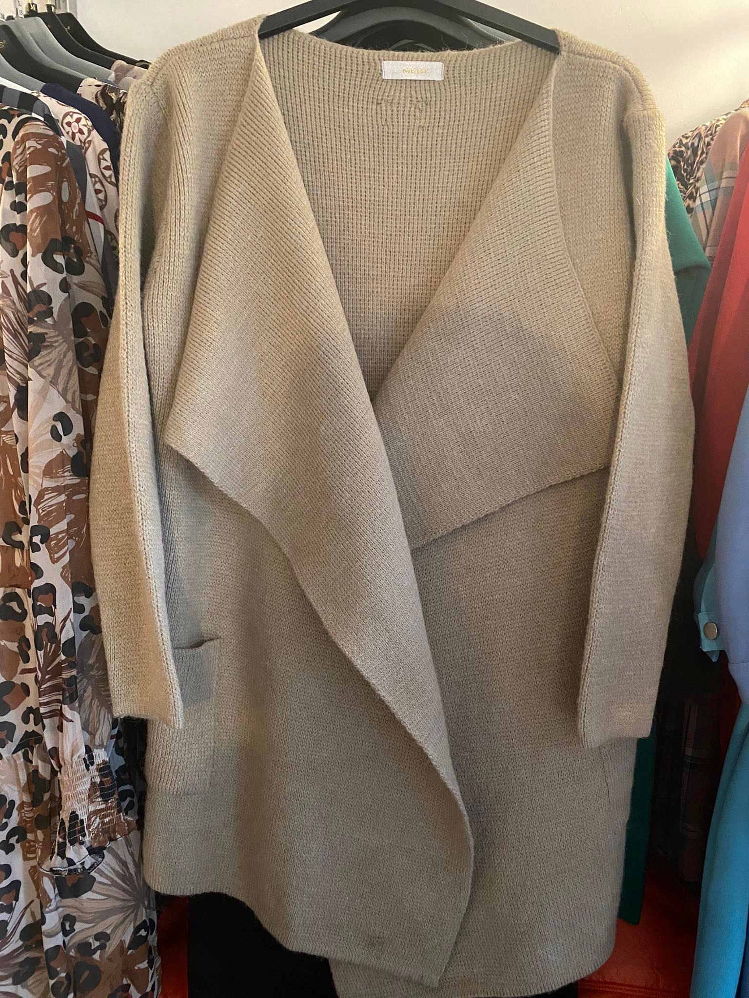 Dámský svetr Béžový vel Univerzální