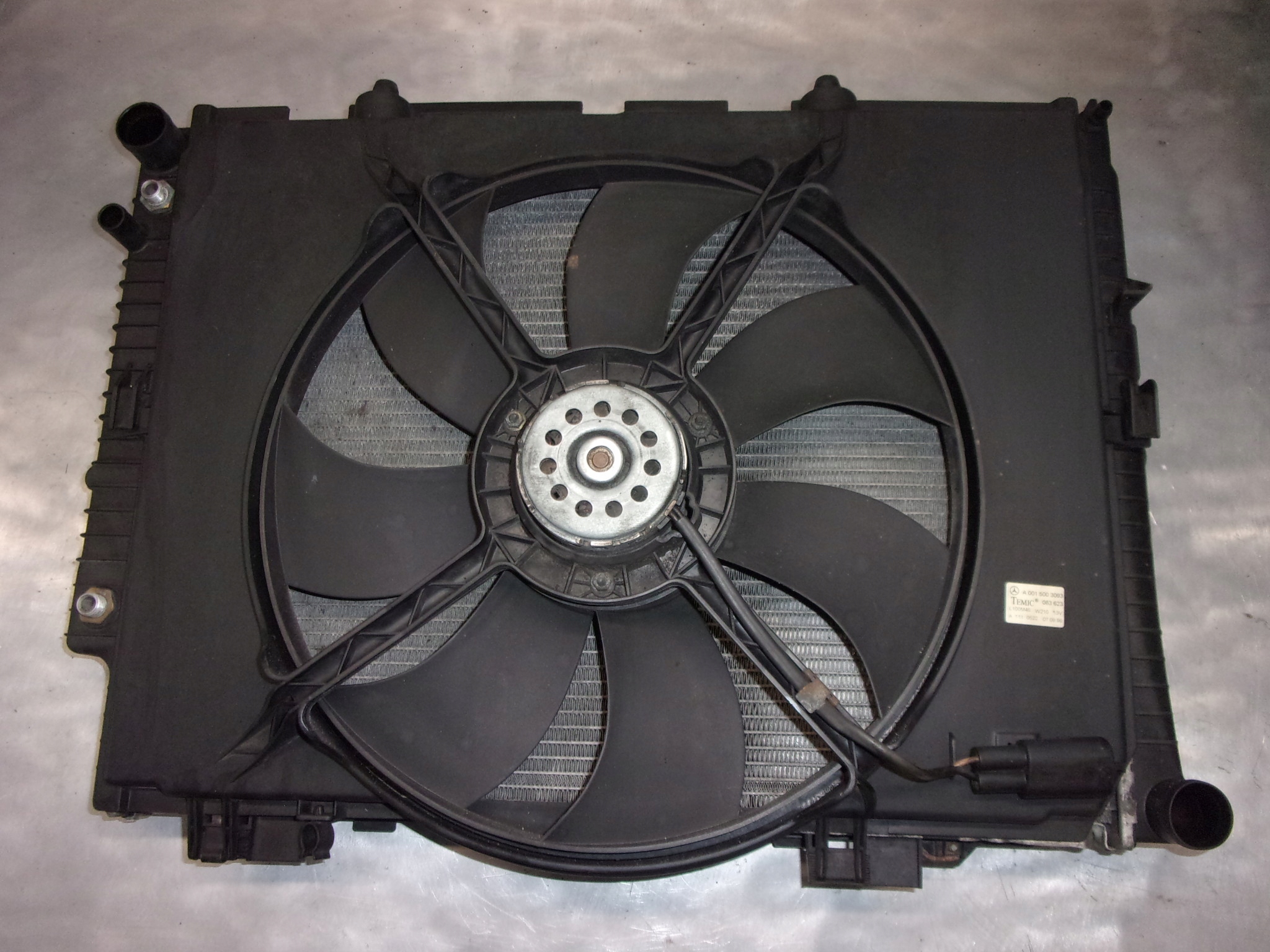 CHŁDONICA WODY WENTYLATOR AUTOMAT NISSENS A0015003093 MERCEDES W210 2.2CDI