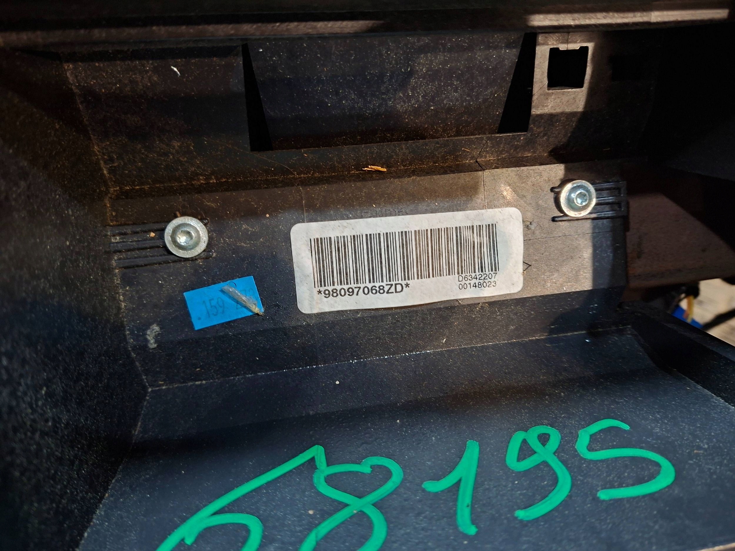 dashboard console 98097068ZD CITROEN C4 II 2010