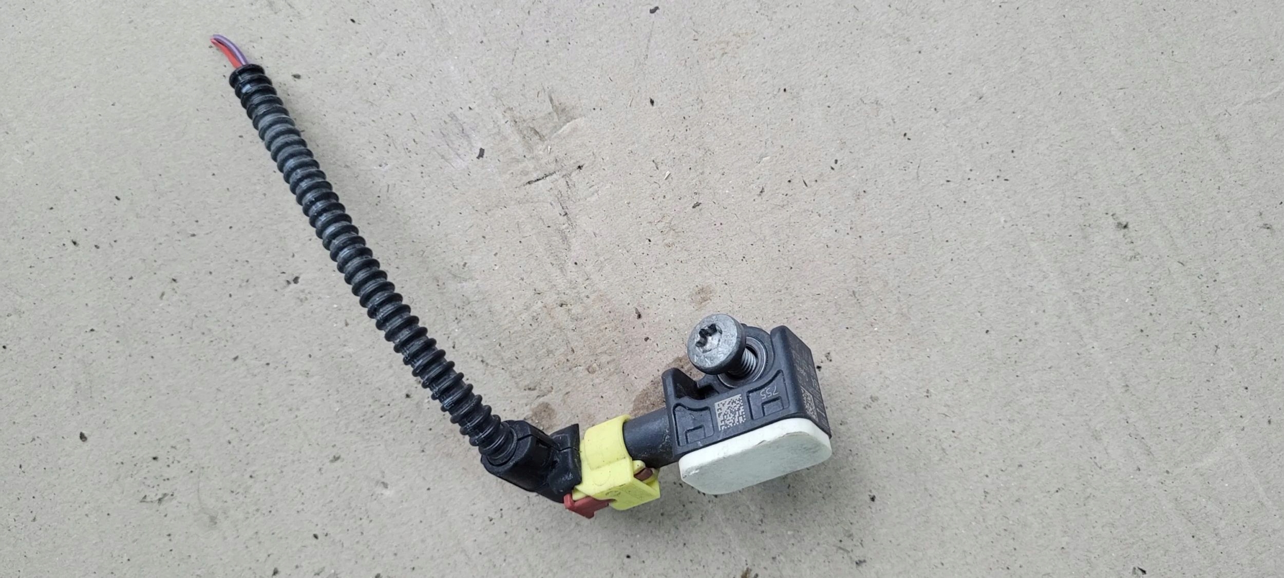 S7 4G A7 impact sensor connecting spoiler KOSTKA 4H0959651A S6 C7 4G