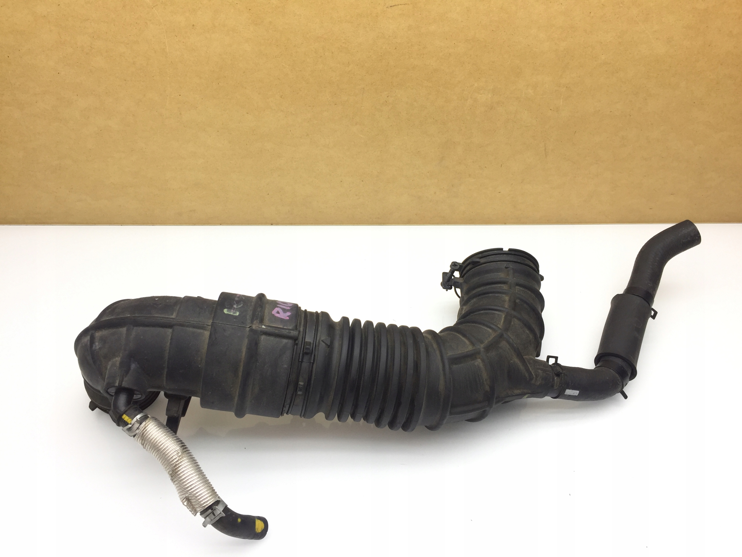 kia oe 28140-H8300 патрубок труба