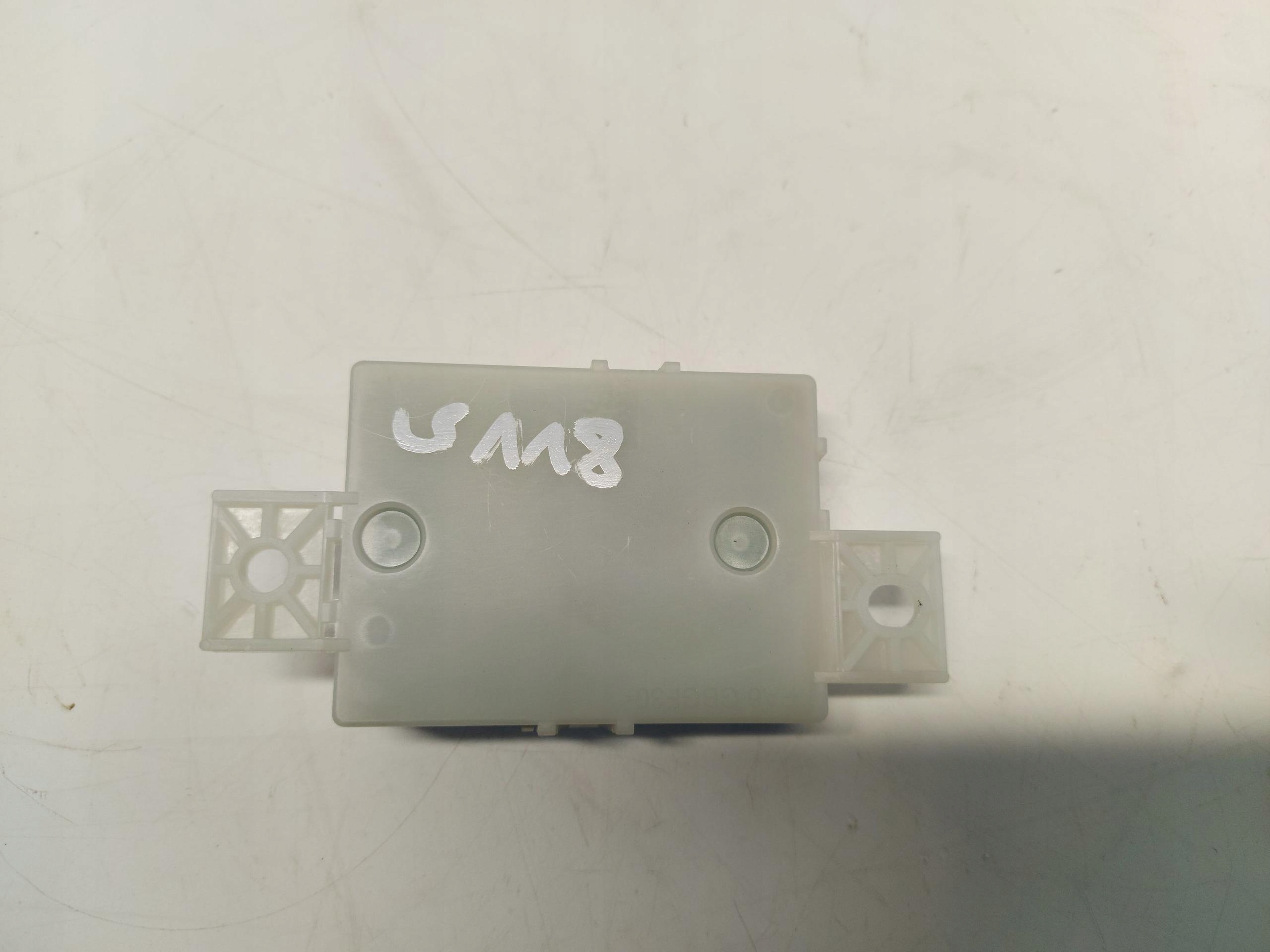 MERCEDES W118 CLA modulo Centralina luci A1779002610