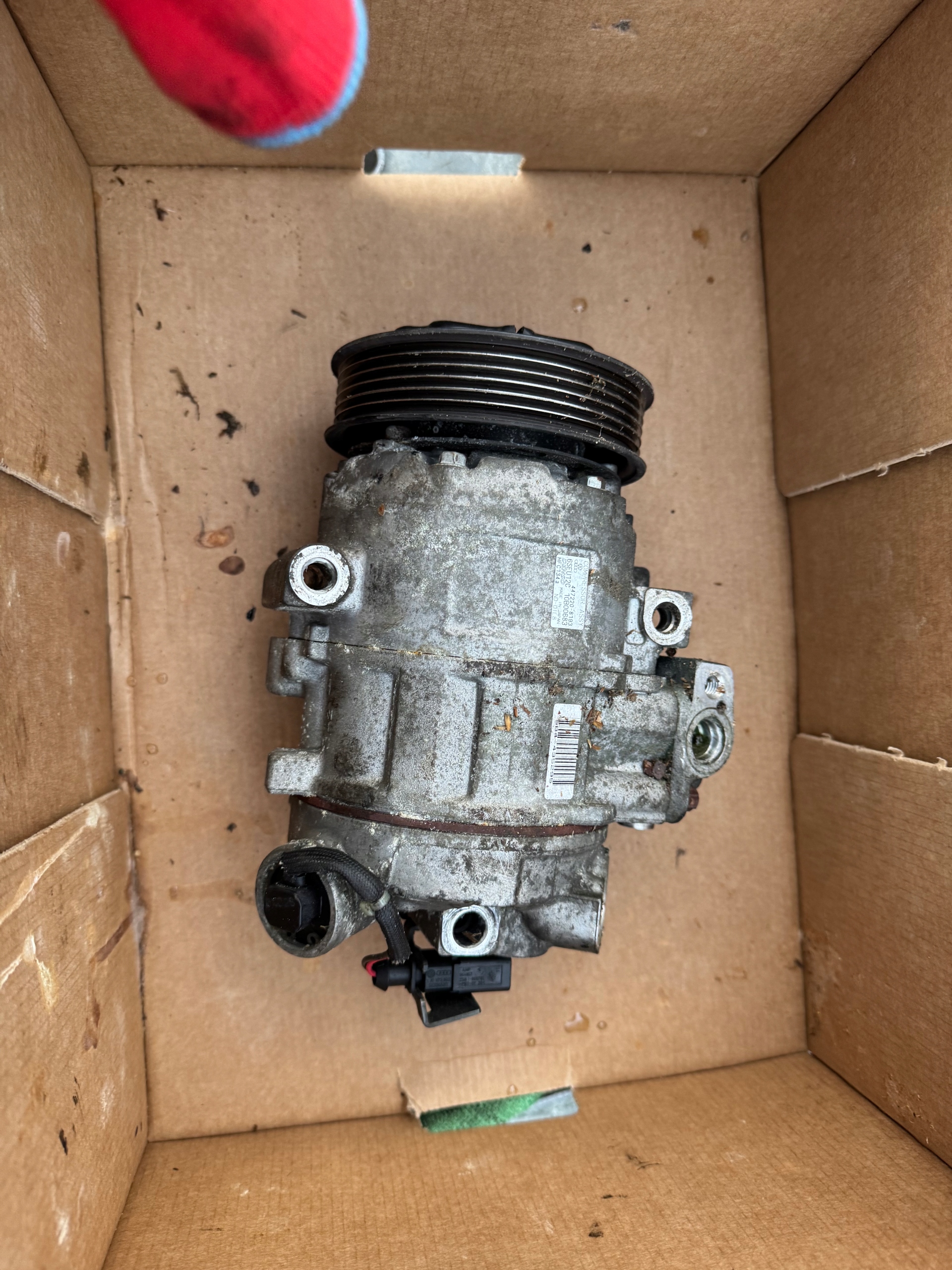 AUDI A2 1.4 TDI KOMPRESOR KLIMATYZACJI 8Z0260805A