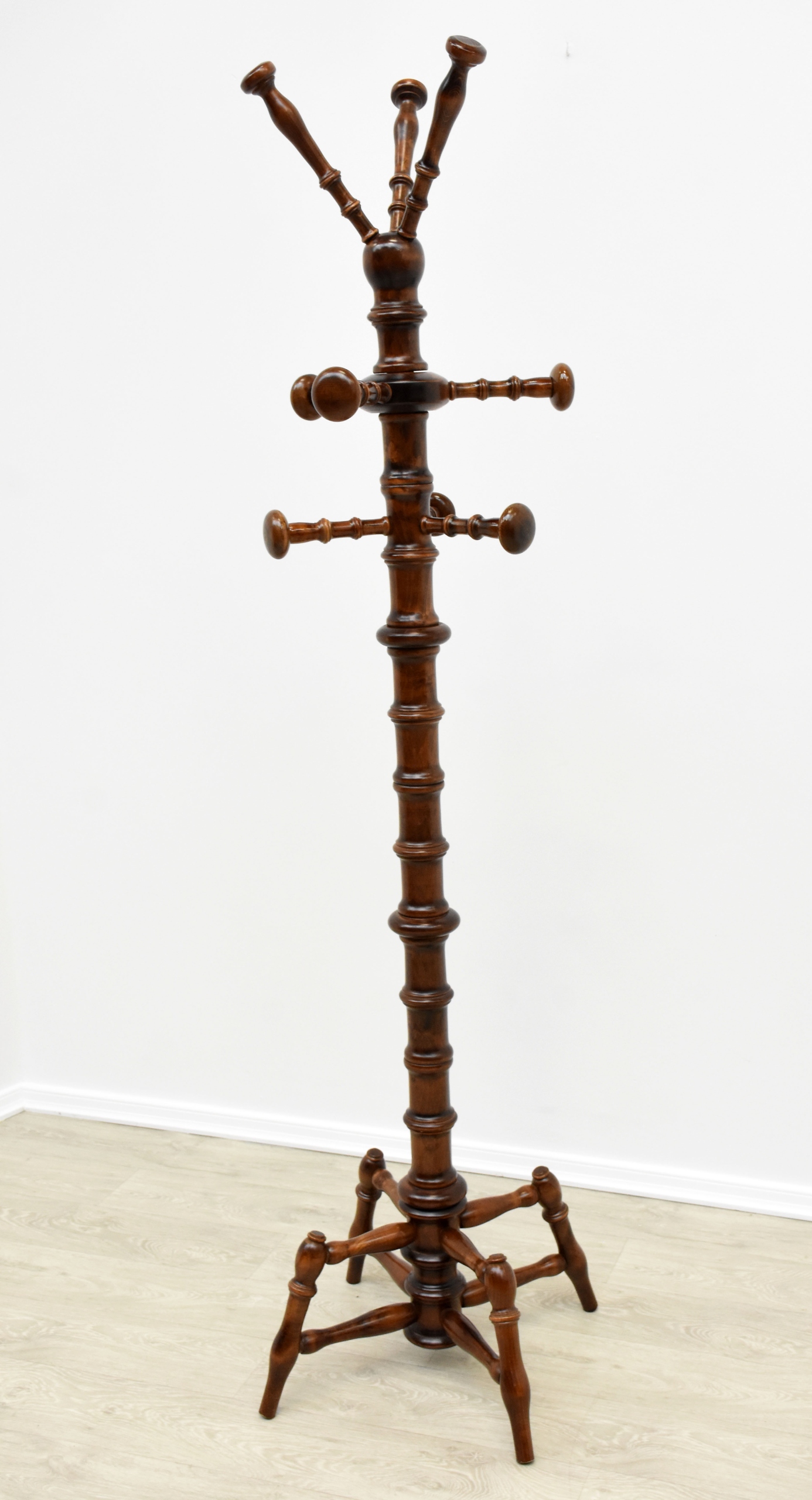 STYLOWY DĘBOWY WIESZAK STOJĄCY h: 195cm