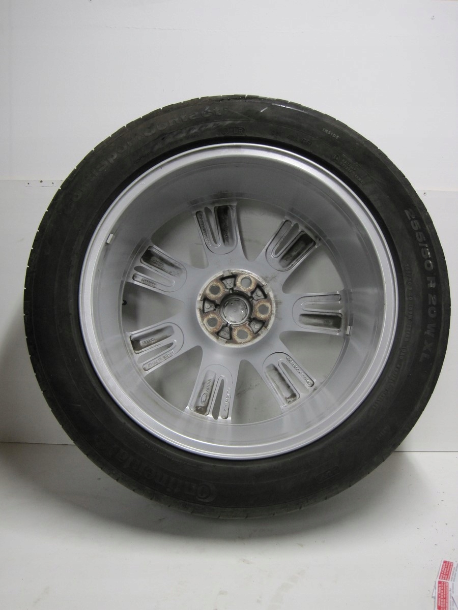 wheels discs tyres Range Rover VELAR R20