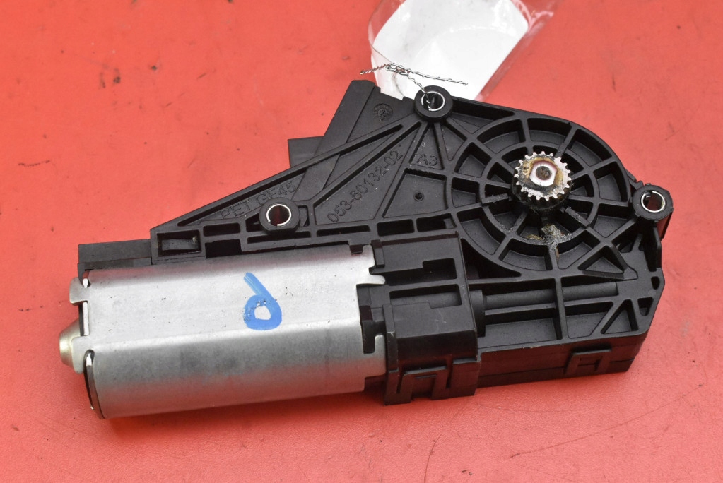 Motor Schiebedach 9127381 BMW F07 09-13