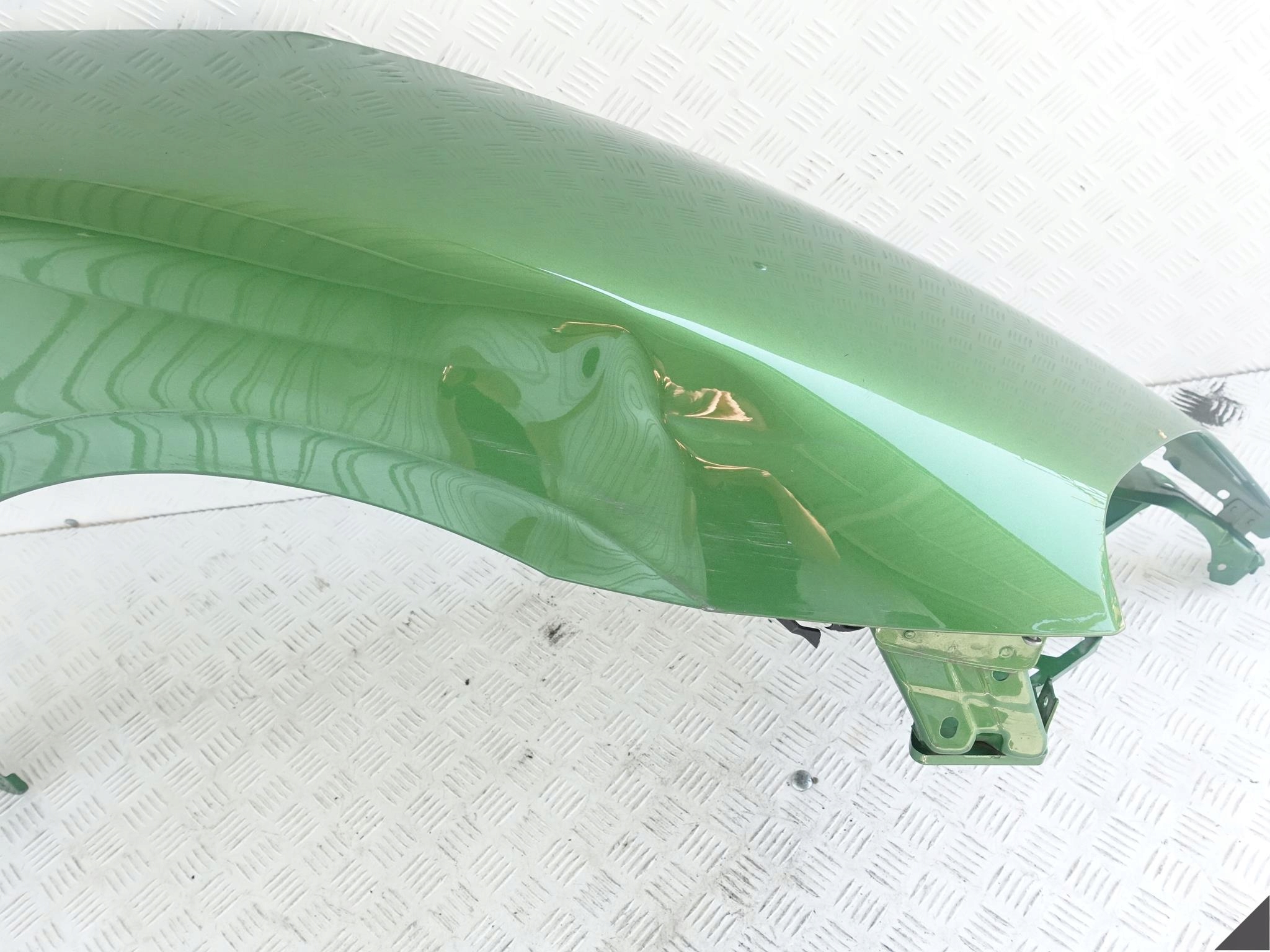 PORSCHE TAYCAN 9J1 fender right front damag..