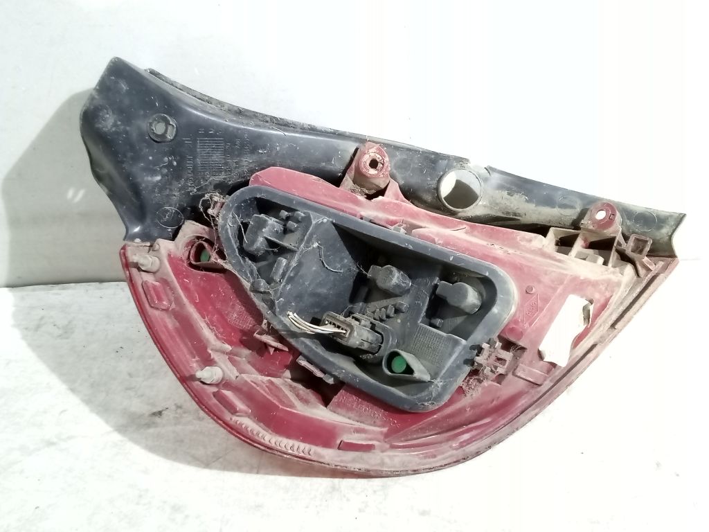 Renault Clio III 3 lift HB light right rear part rear