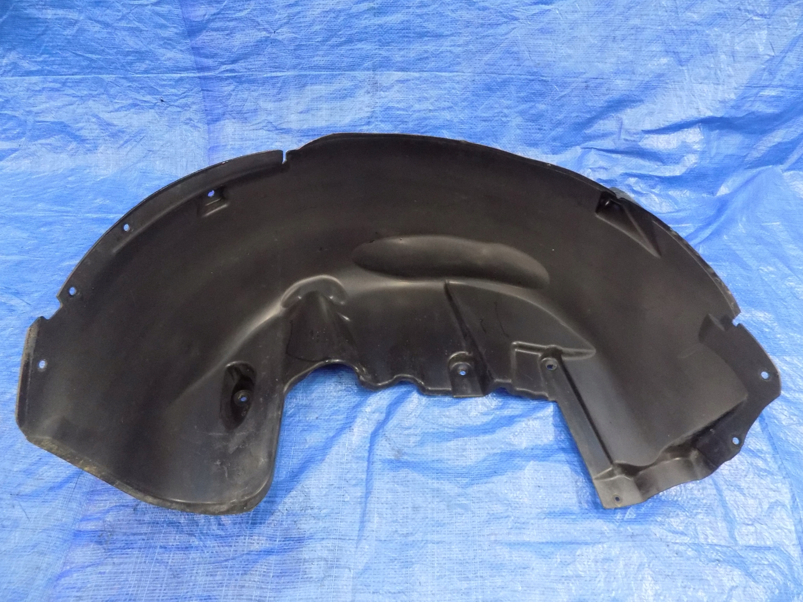 mudguard right rear part right rear. MERCEDES ML W166 13R