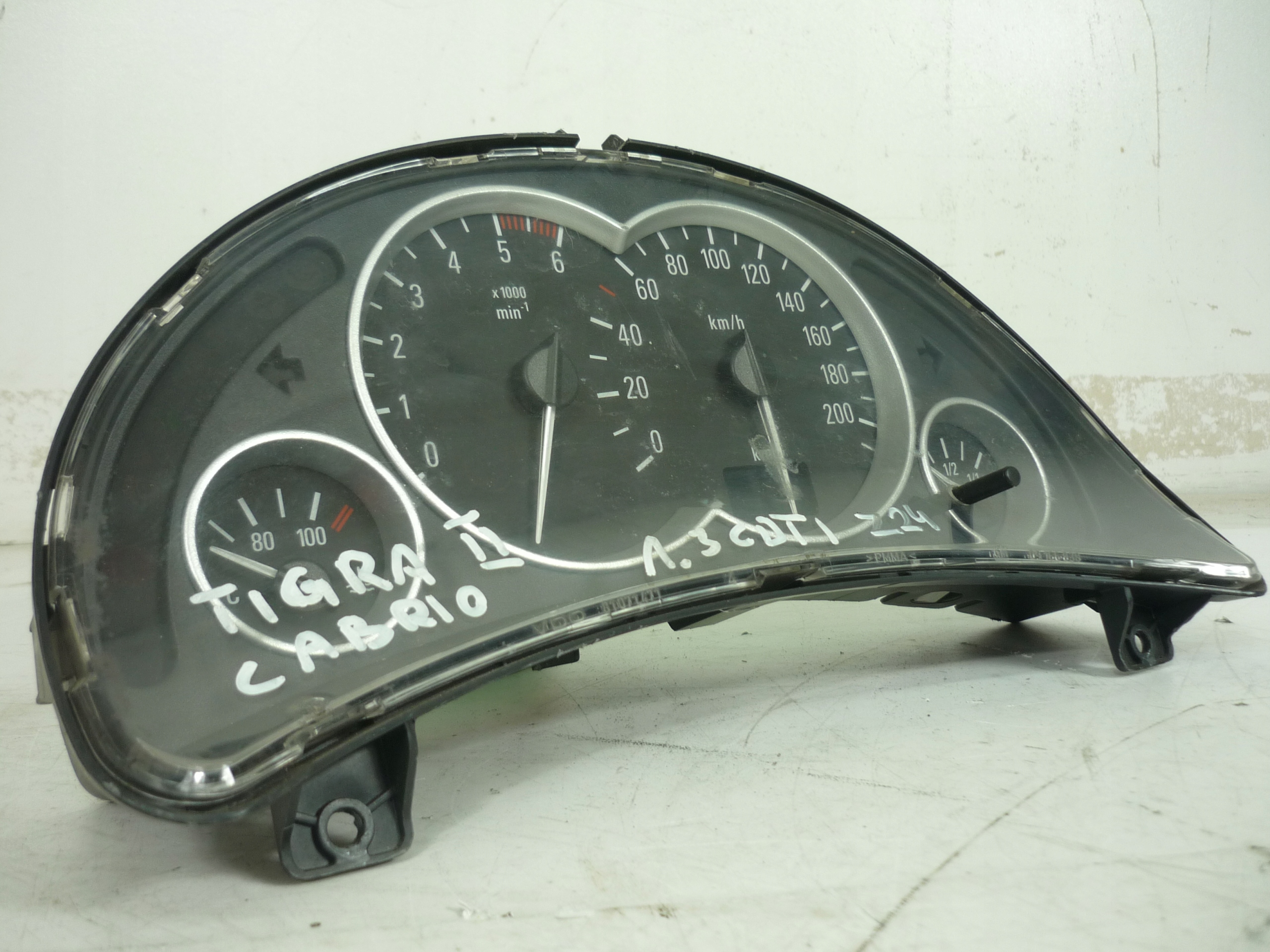 спидометр opel oe 13173361WR