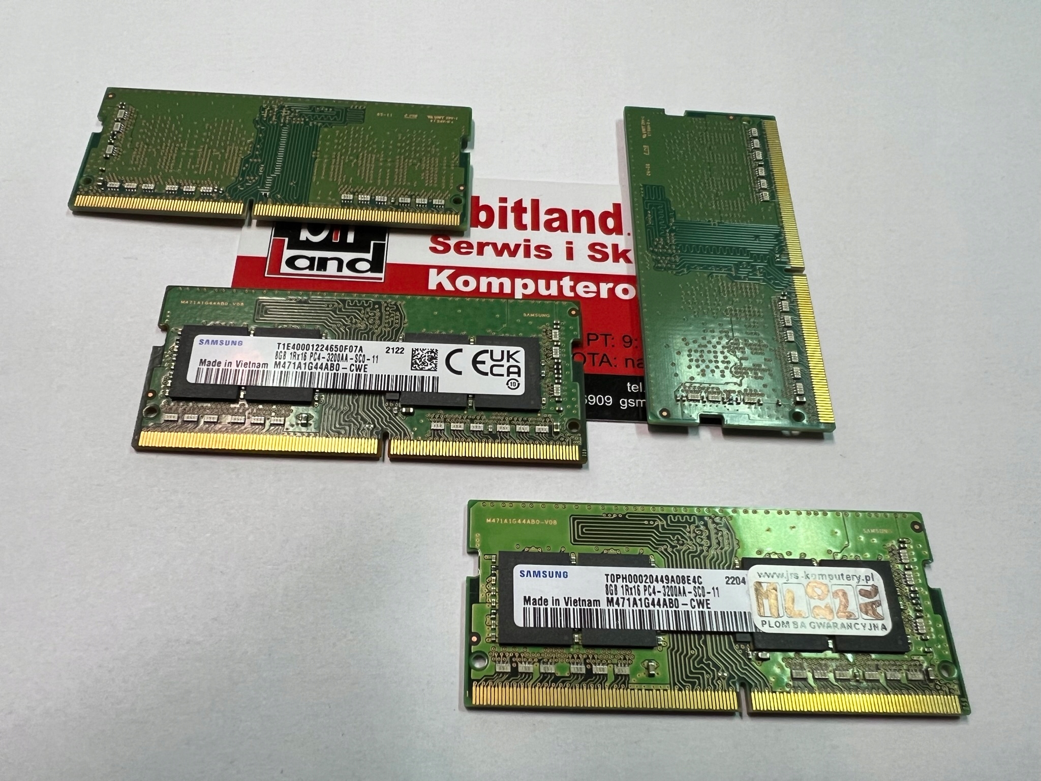 Pamięć Ram DDR4 Samsung 8GBM471A1G44AB0-CWE 8 Gb