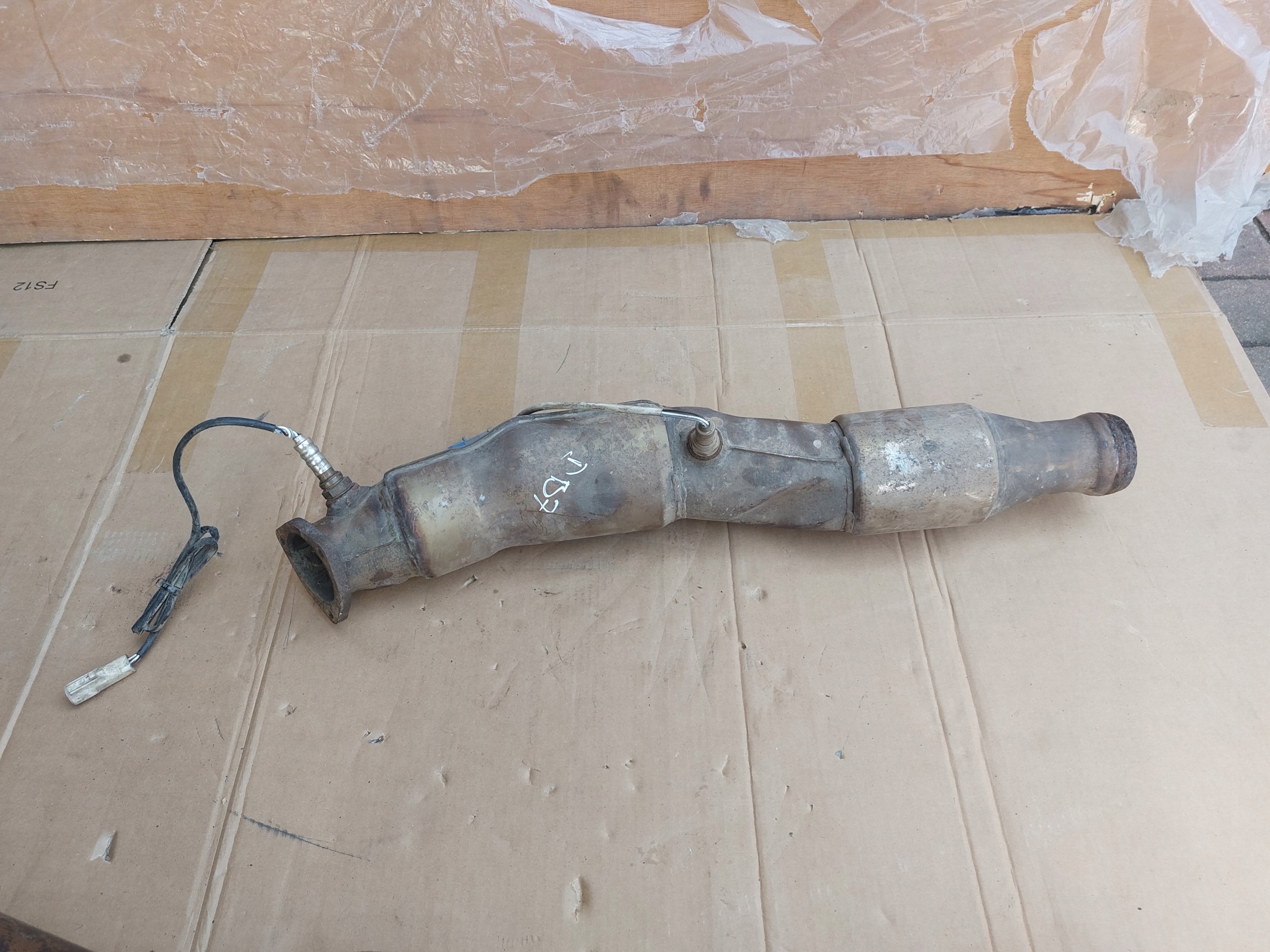 catalyst ASTON MARTIN VANTAGE DB7 left 35-121269-AC