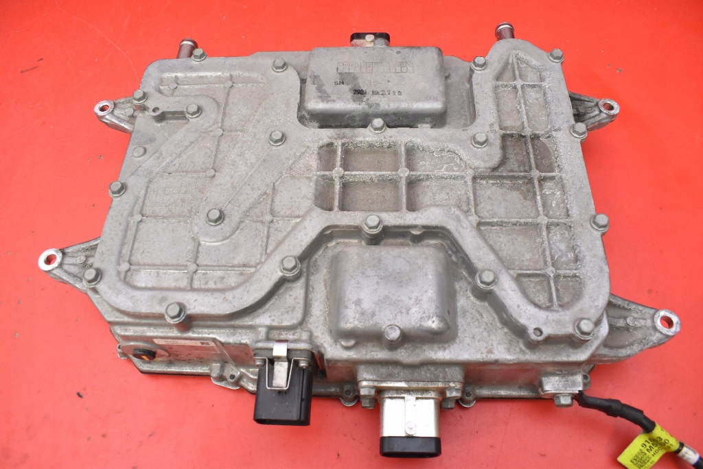 control unit module IDC INWERTER 37701-0E060 HYUNDAI NEXO 18
