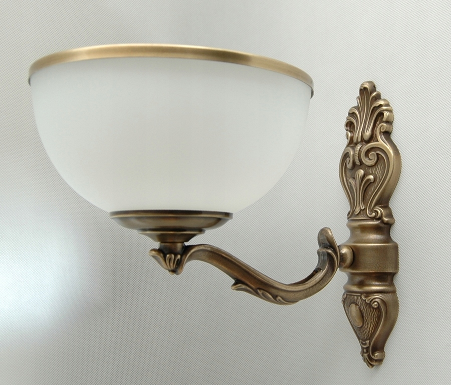 Mosadzné nástenné svietidlo, nástenná lampa z mosadze