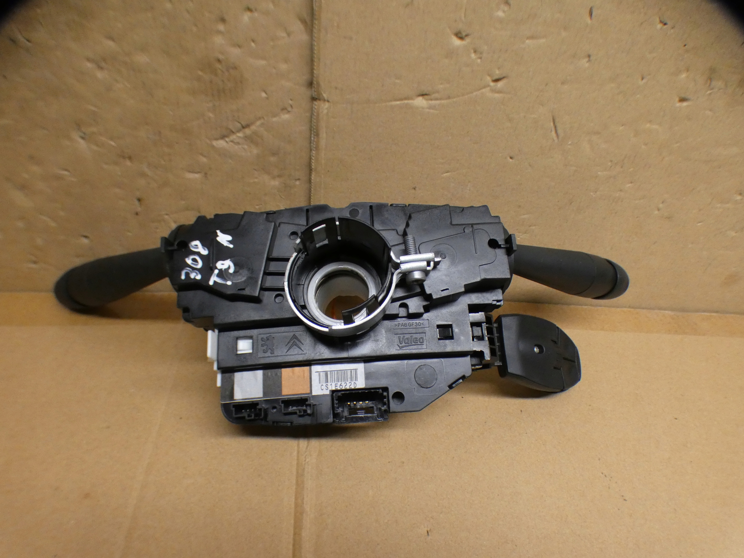 PEUGEOT 308T9 steering wheel levers and controls ring EUROPA